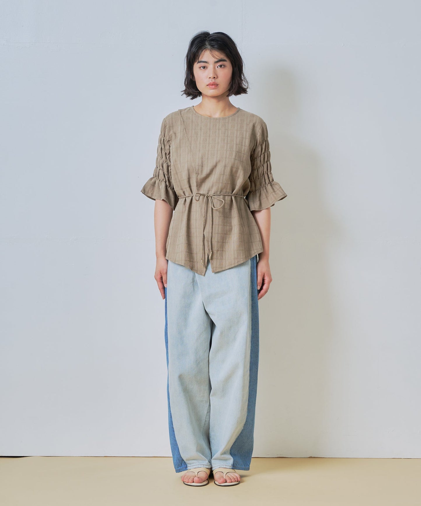 slit layered blouse / WHT26HBL4086