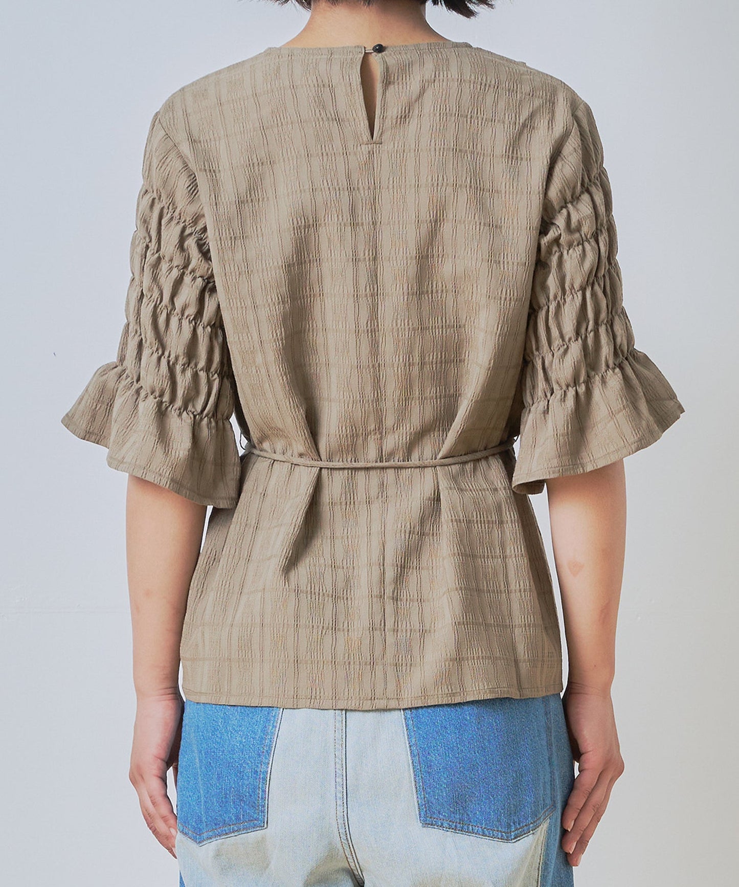 slit layered blouse / WHT26HBL4086