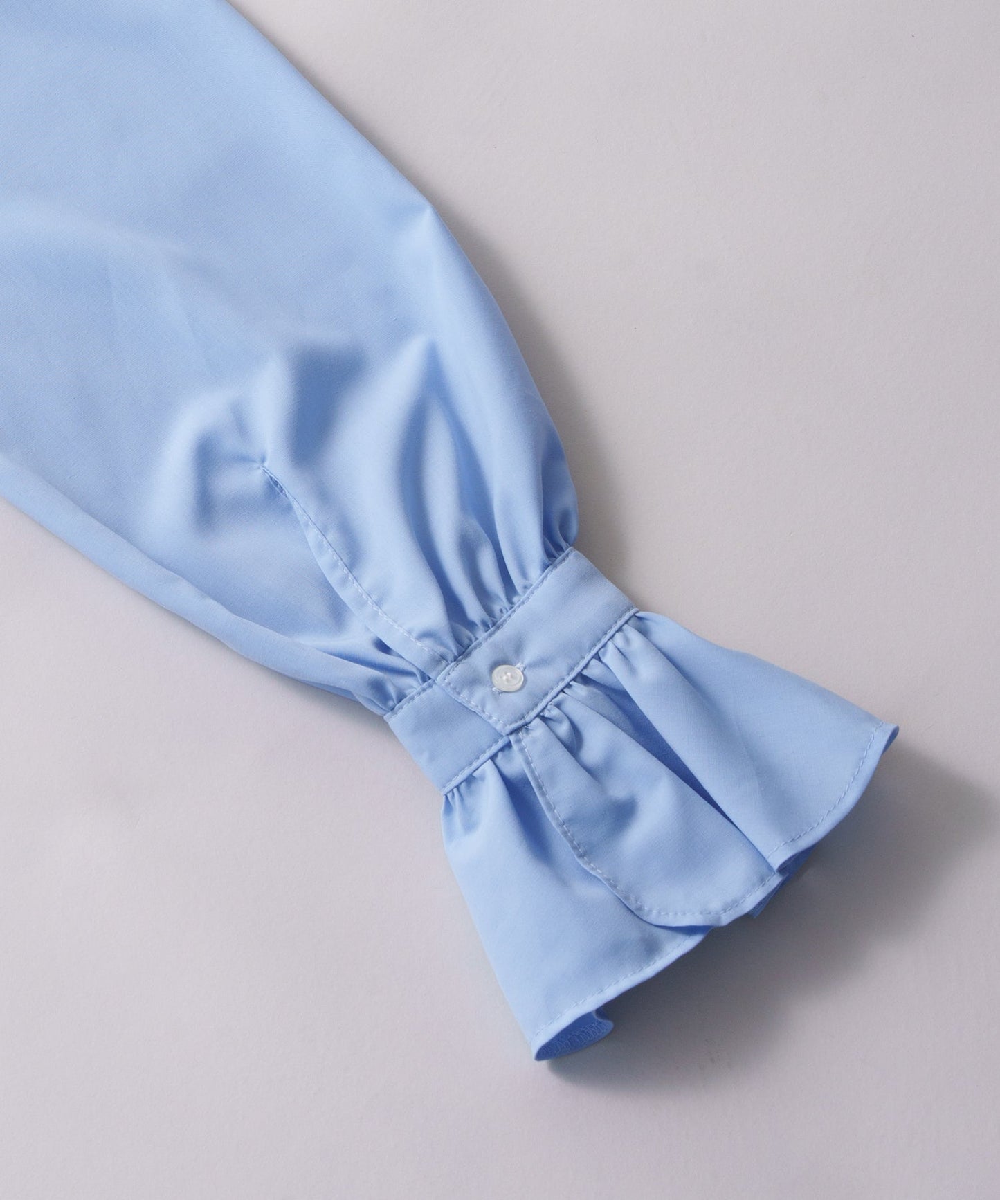 stand frill collar blouse / WHT26HBL4090