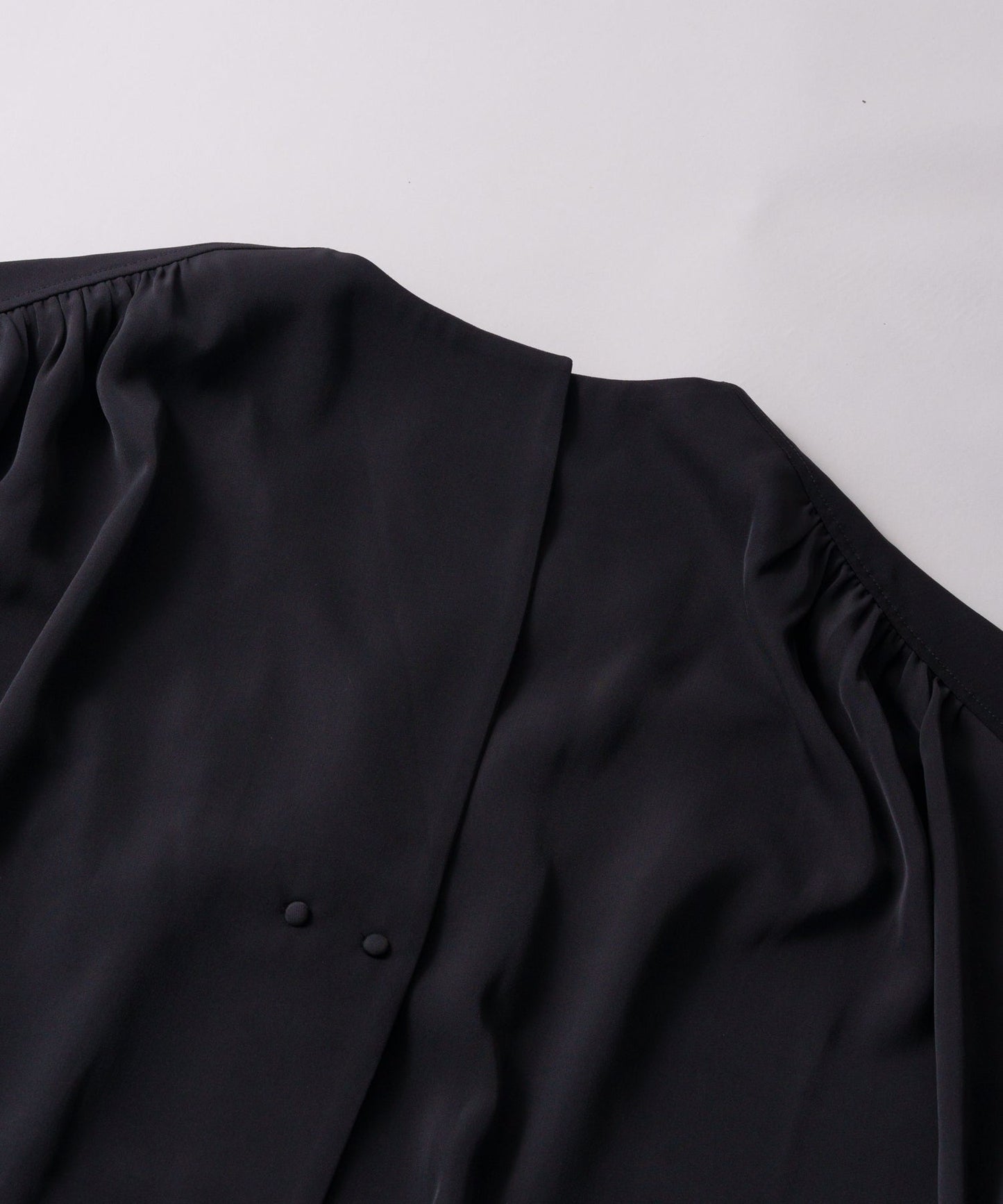 gather half sleeve jacket / WHT26HBL4093