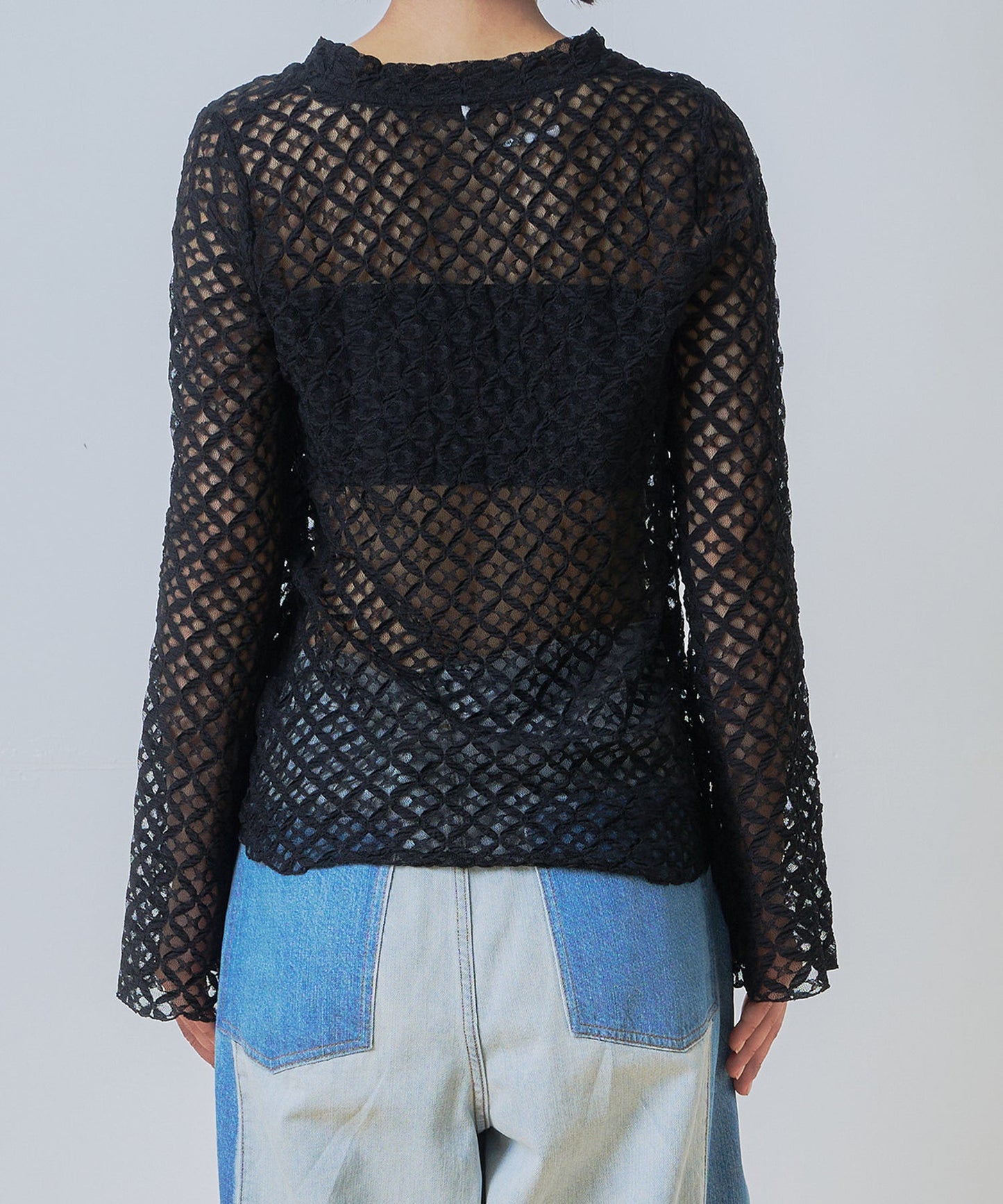 flare sleeve lace blouse / WHT26HBL4094