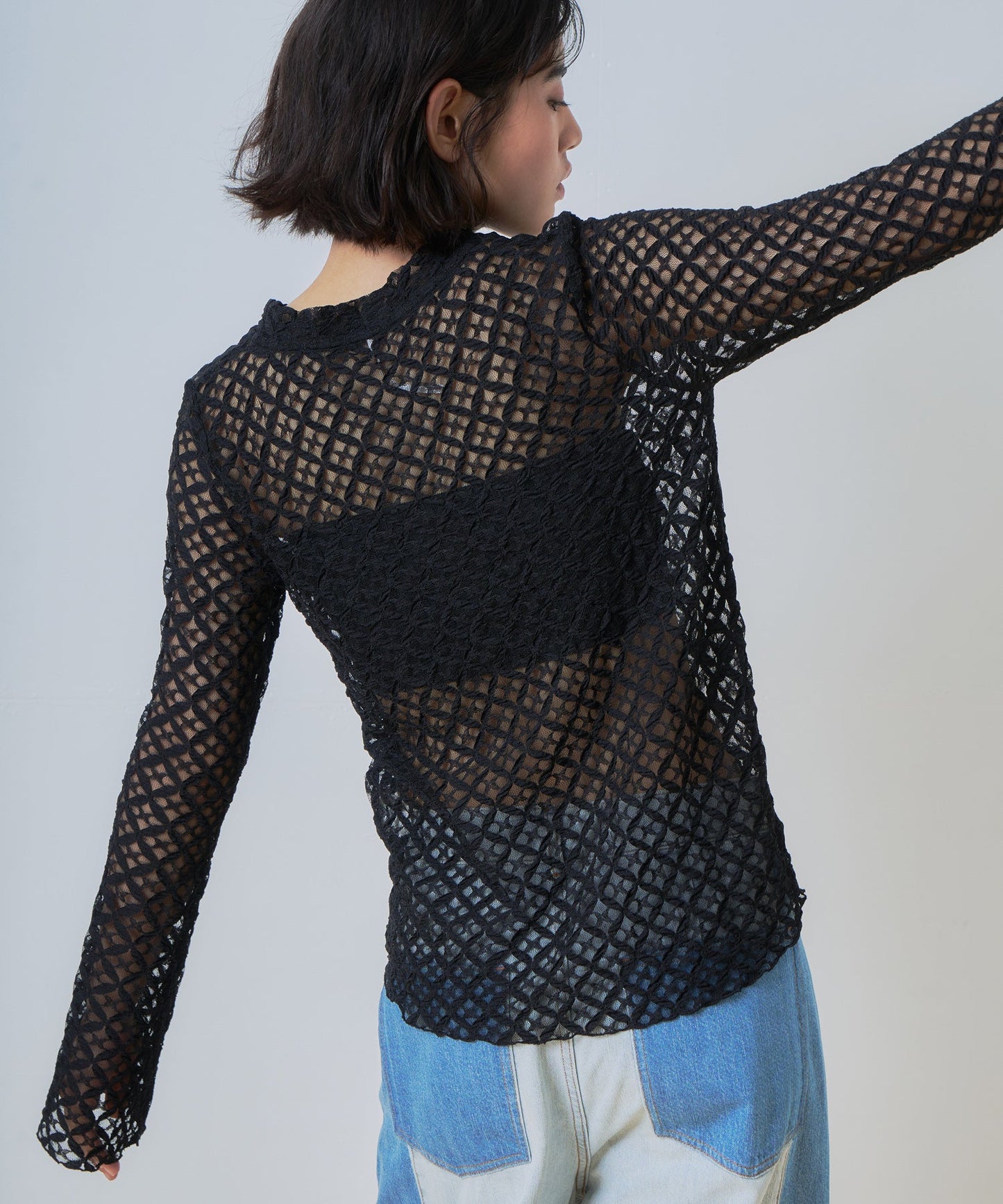flare sleeve lace blouse / WHT26HBL4094