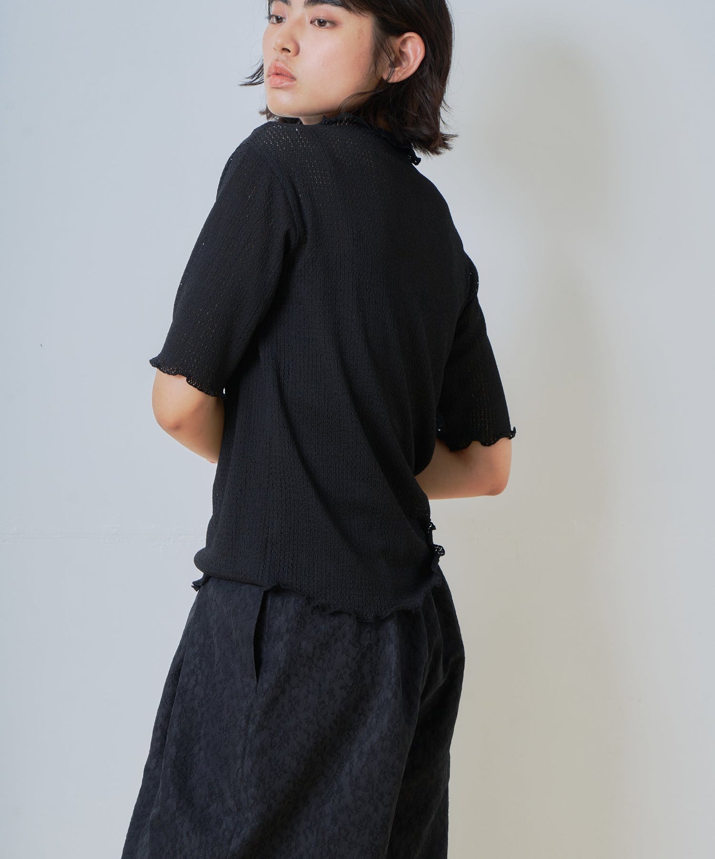 sheer lace blouse / WHT26HBL4097