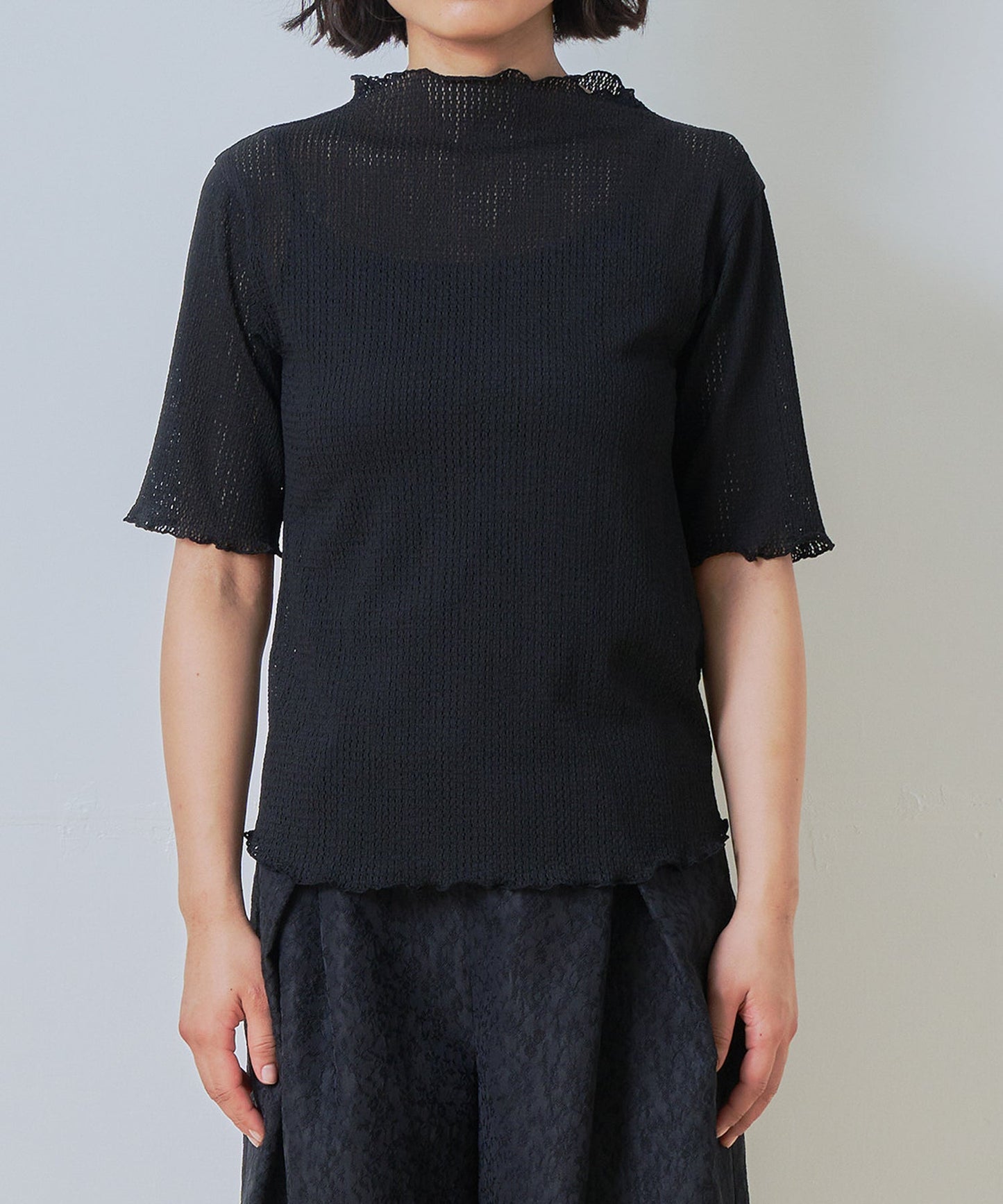 sheer lace blouse / WHT26HBL4097