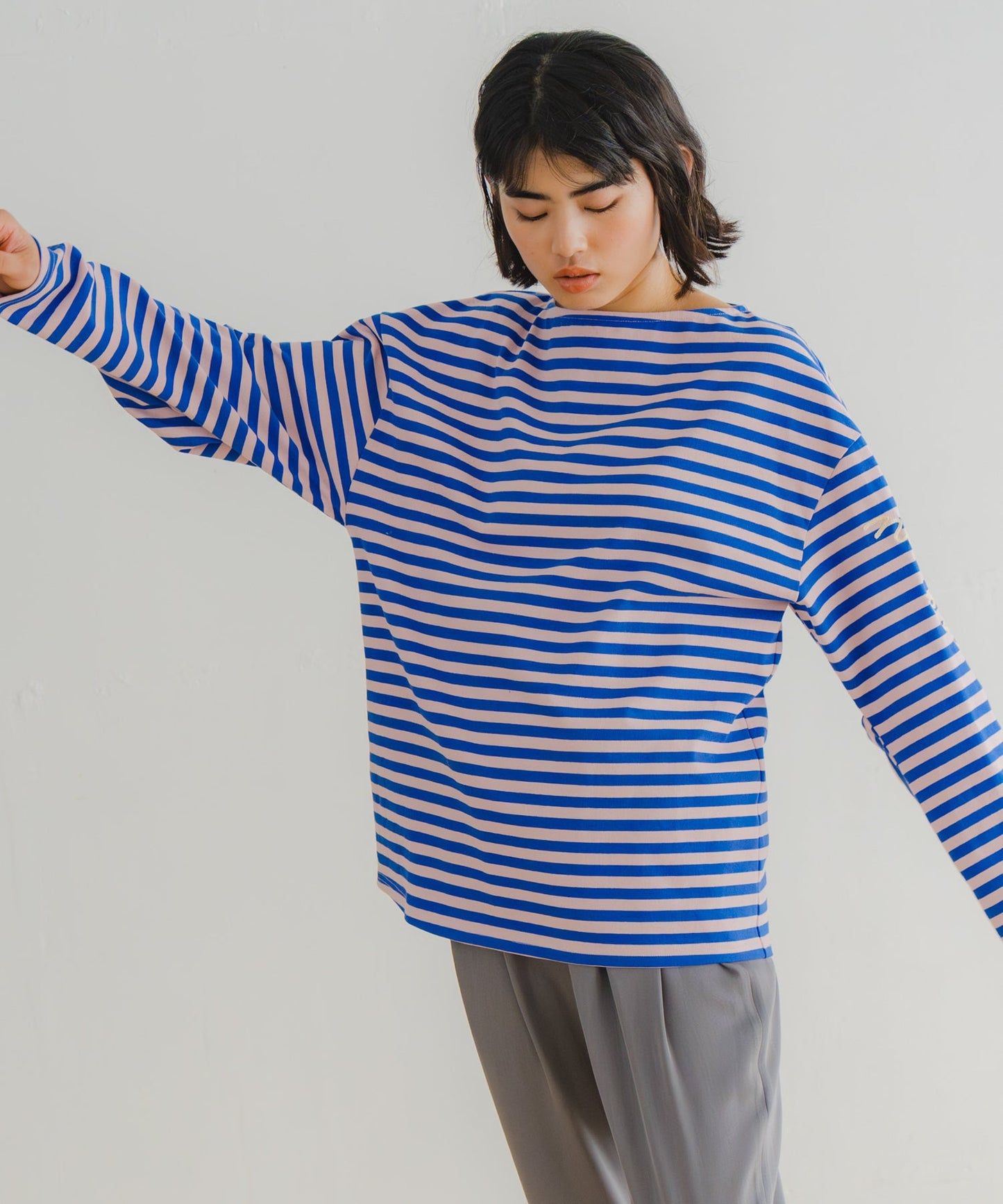 loose stripe tops / WHT26HCS4008