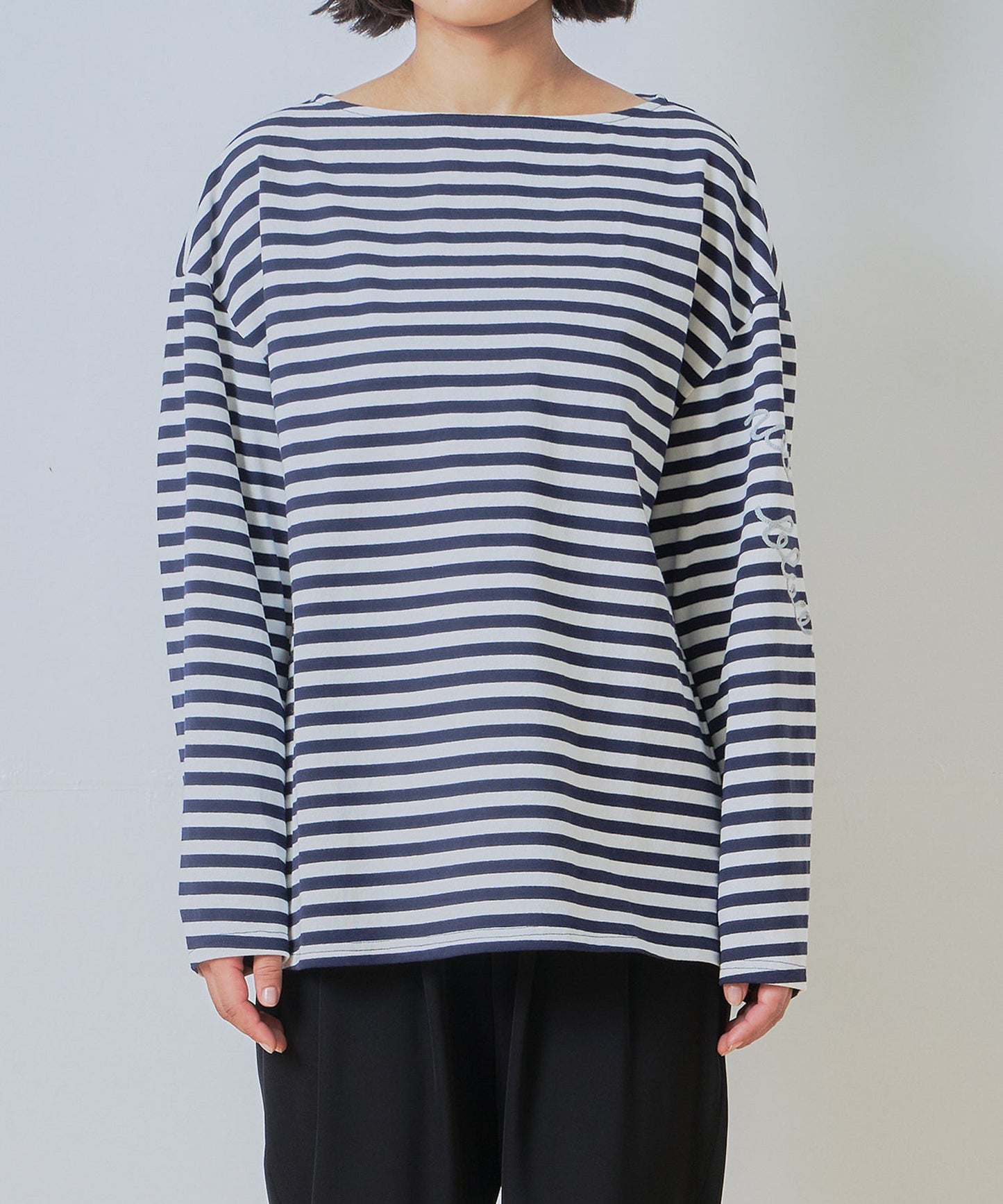 loose stripe tops / WHT26HCS4008