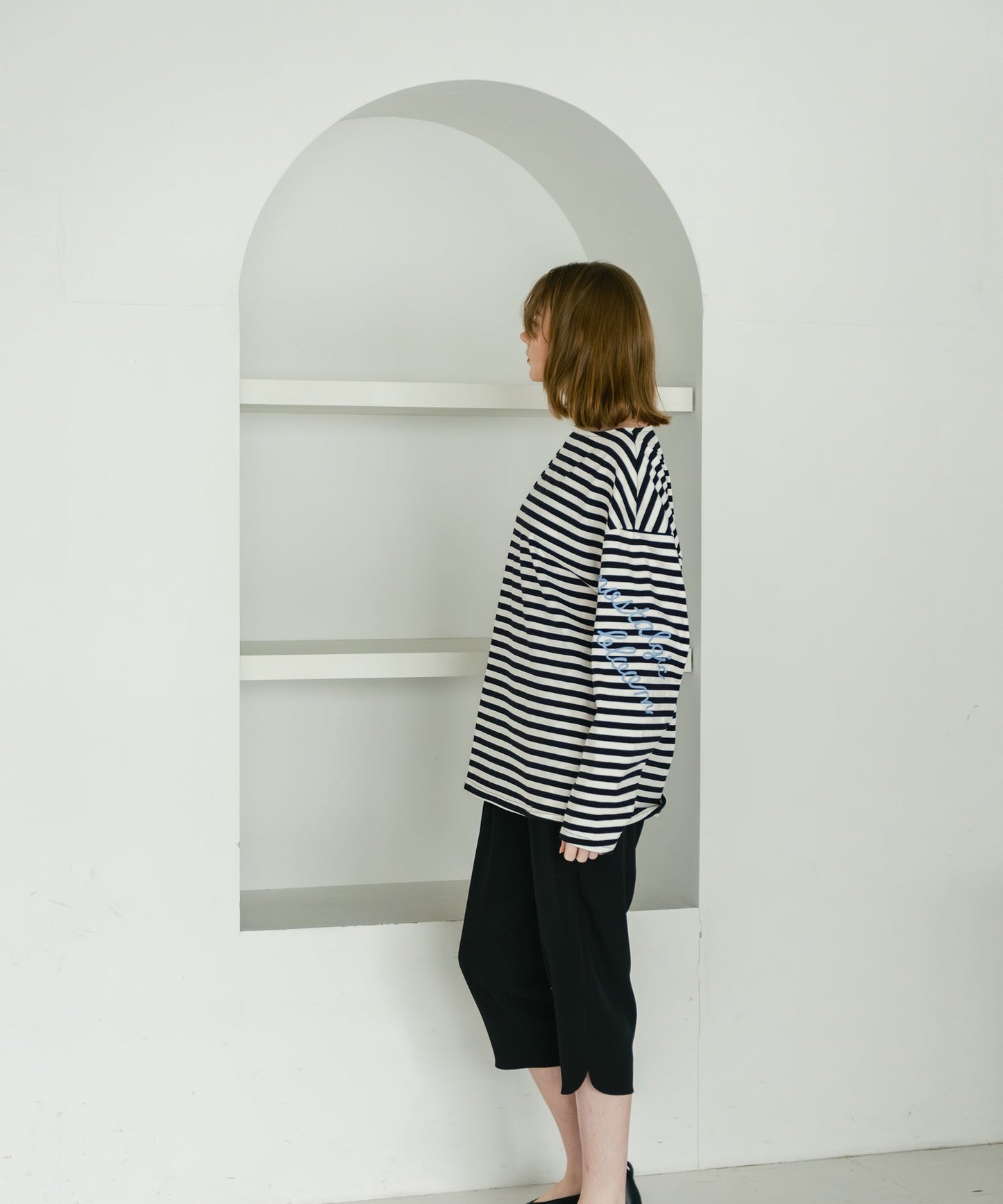 loose stripe tops / WHT26HCS4008