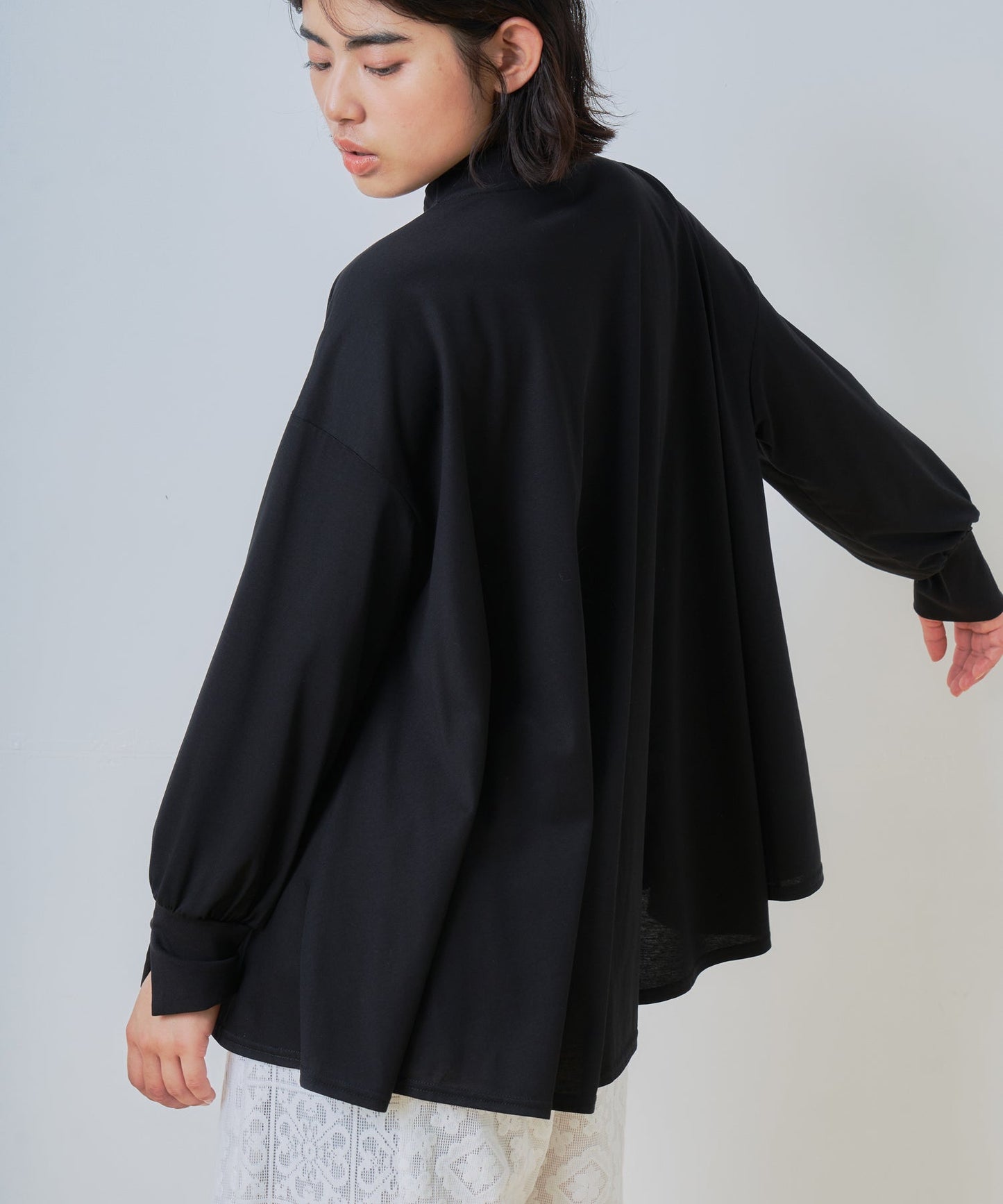 A line flare tee / WHT26HCS4009
