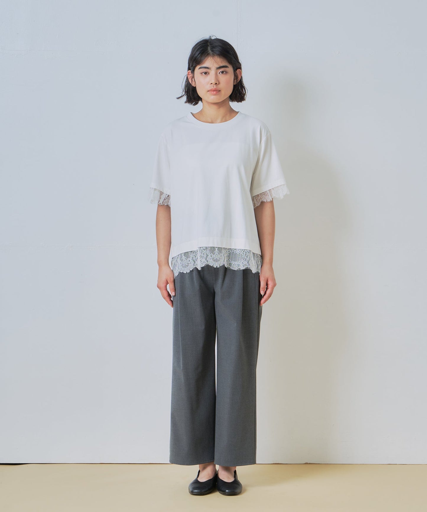 lace combination tee / WHT26HCS4016