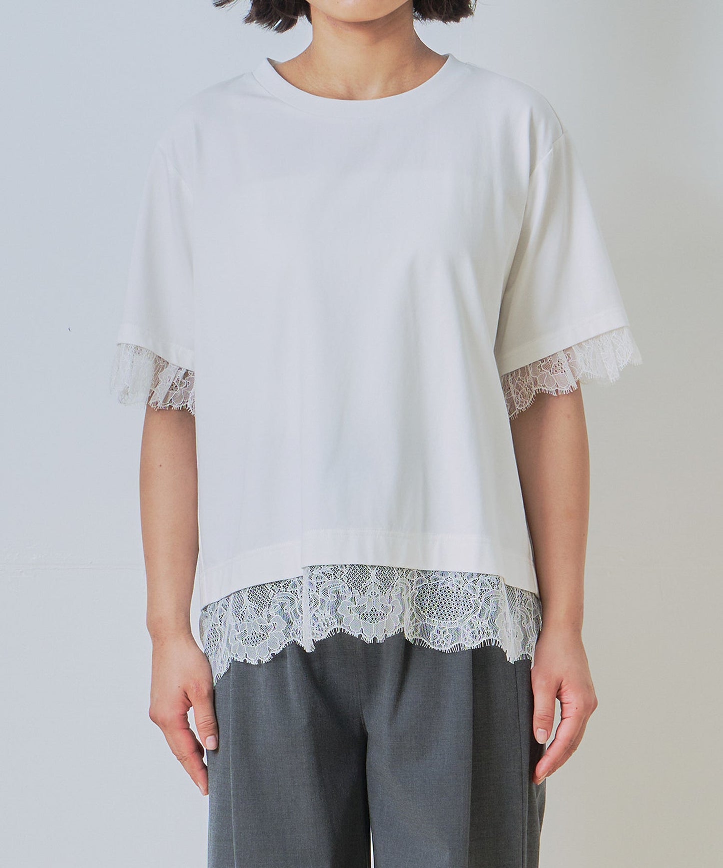 lace combination tee / WHT26HCS4016