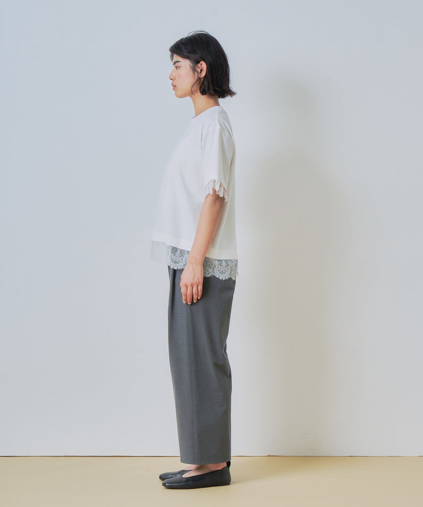 lace combination tee / WHT26HCS4016