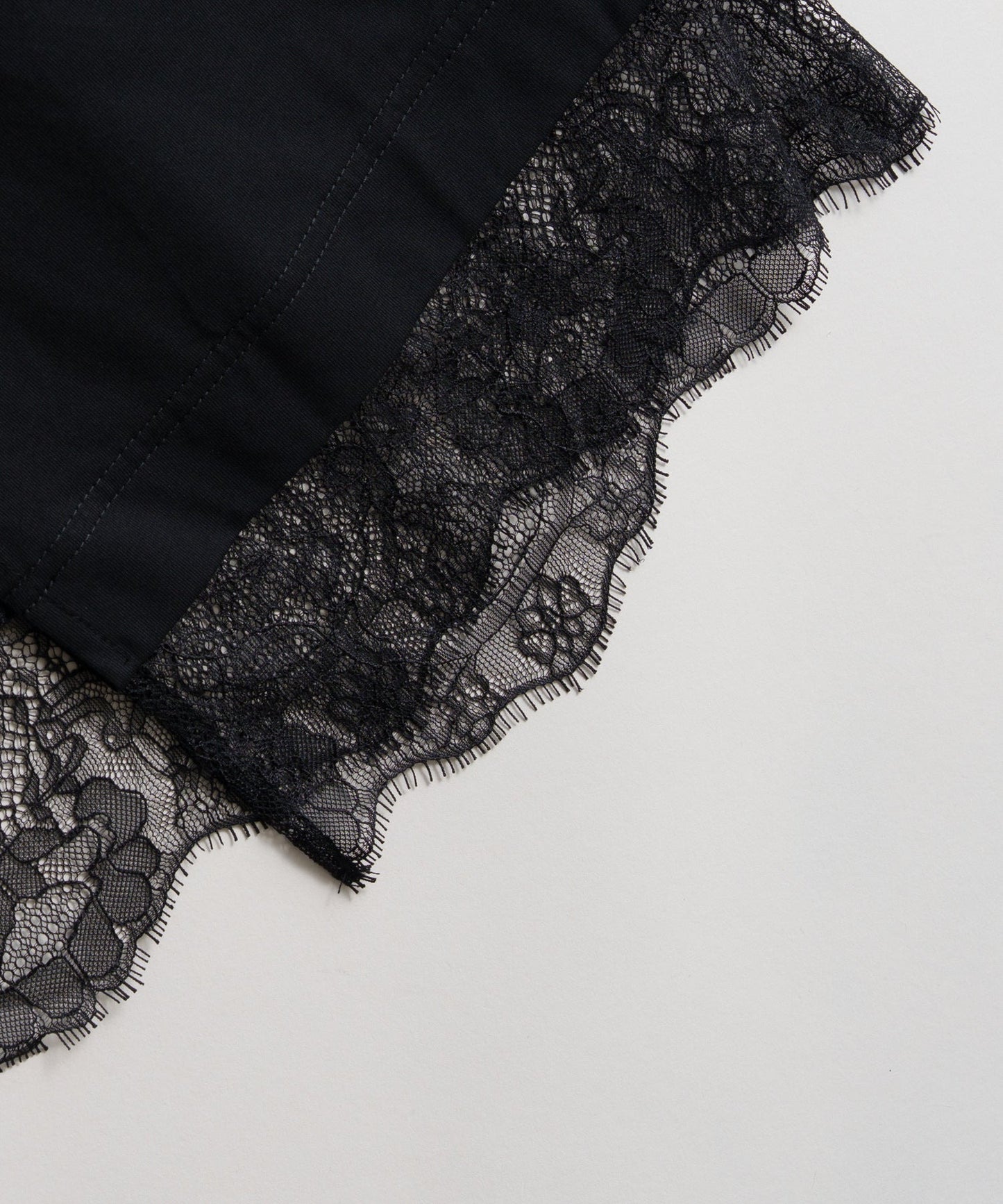 lace combination tee / WHT26HCS4016