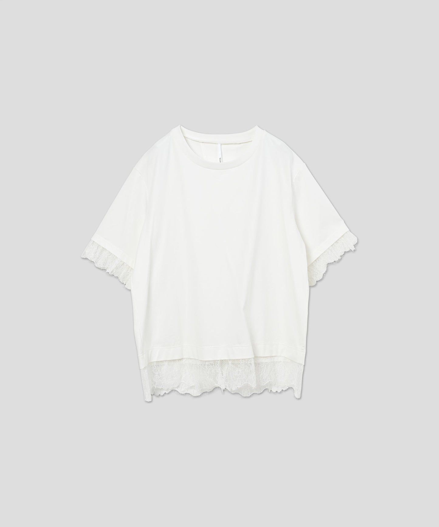 lace combination tee / WHT26HCS4016
