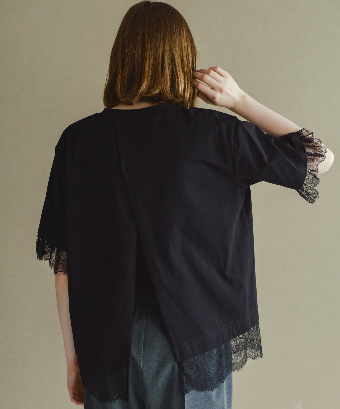 lace combination tee / WHT26HCS4016