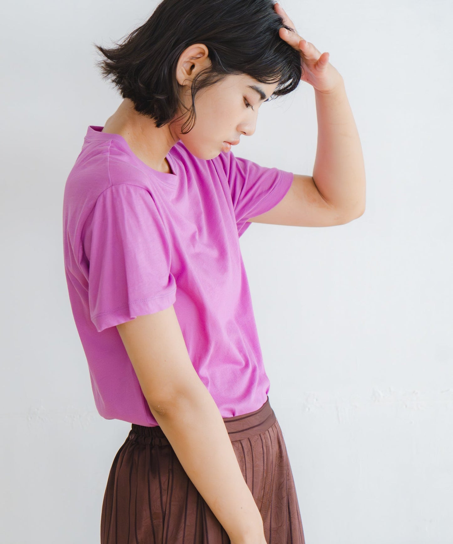 color embroidery tee / WHT26HCS4017