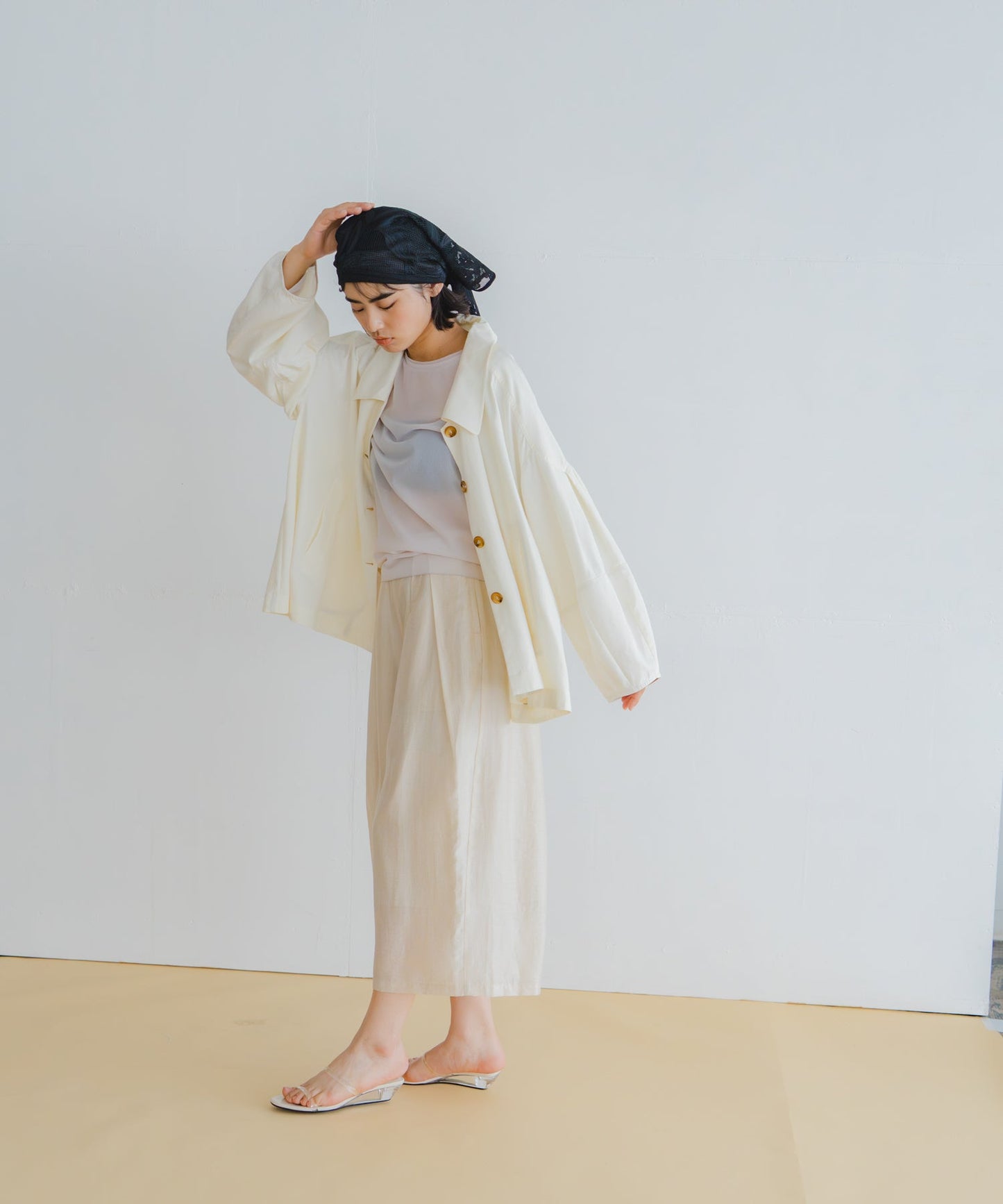 tent line jacket / WHT26HJK4057