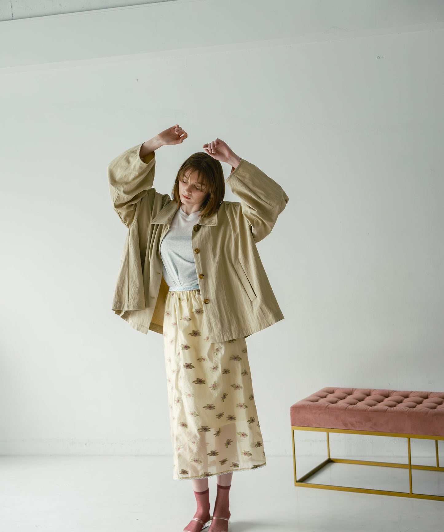 tent line jacket / WHT26HJK4057