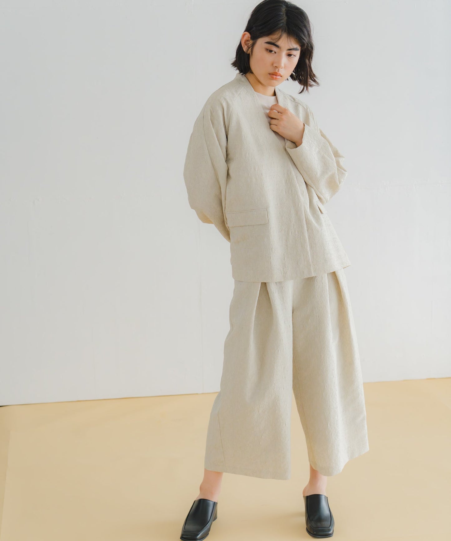 jacquard slit over jacket / WHT26HJK4059