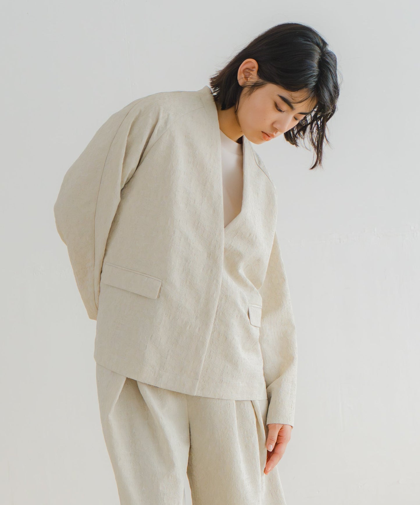 jacquard slit over jacket / WHT26HJK4059