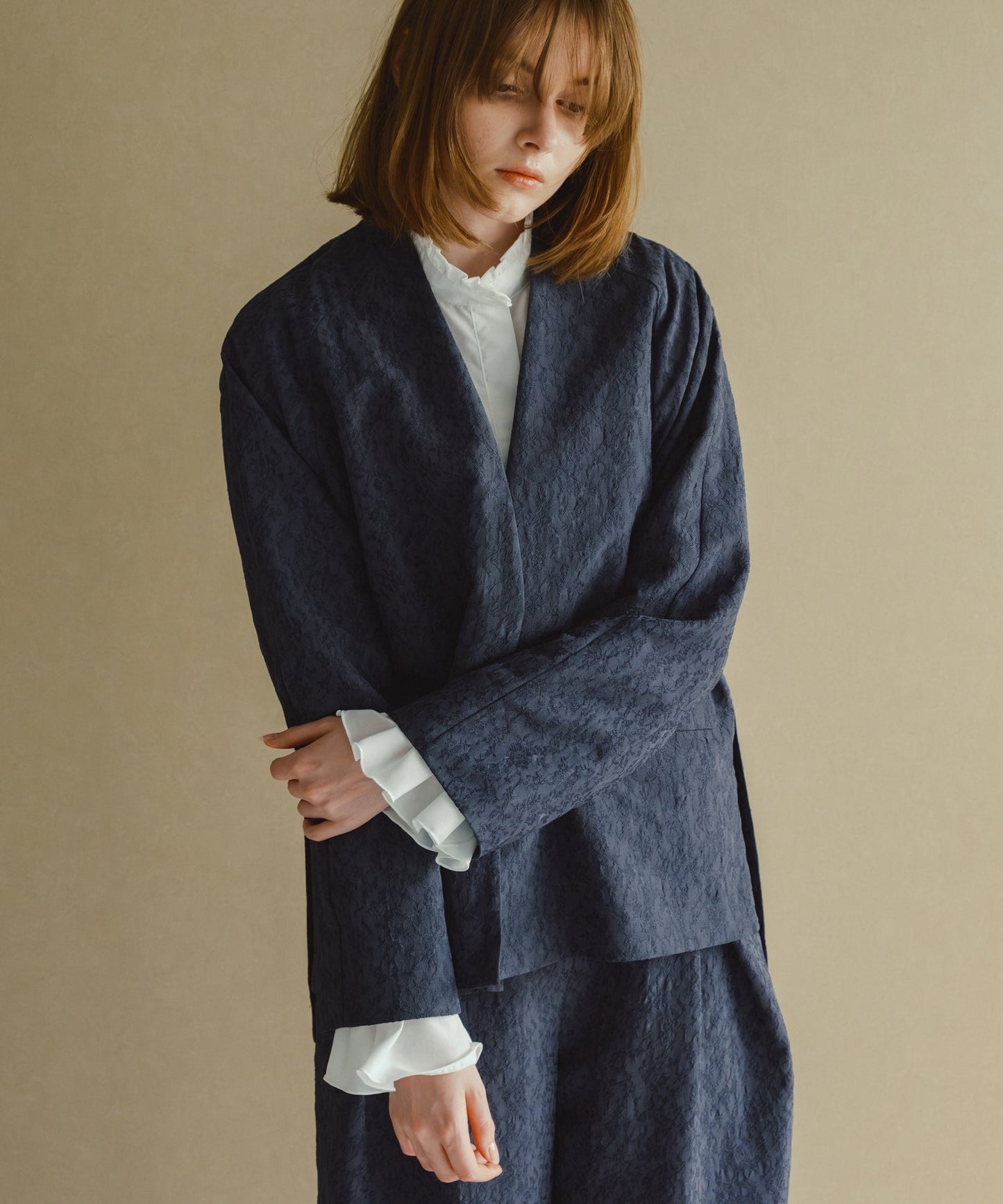 jacquard slit over jacket / WHT26HJK4059