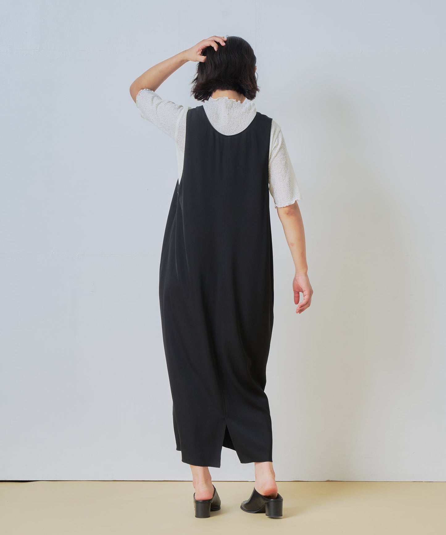 u neck cocoon dress / WHT26HOP4079