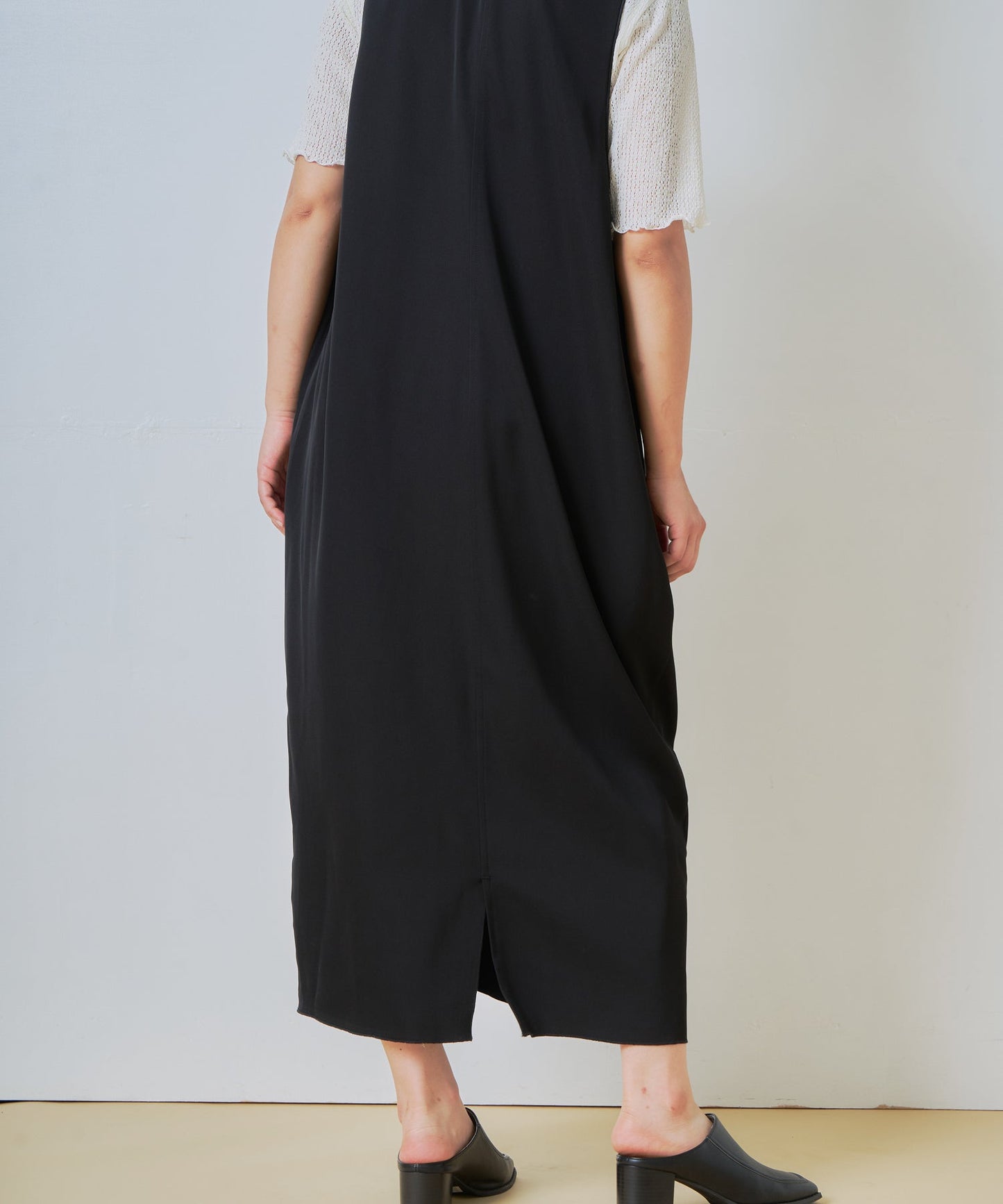 u neck cocoon dress / WHT26HOP4079