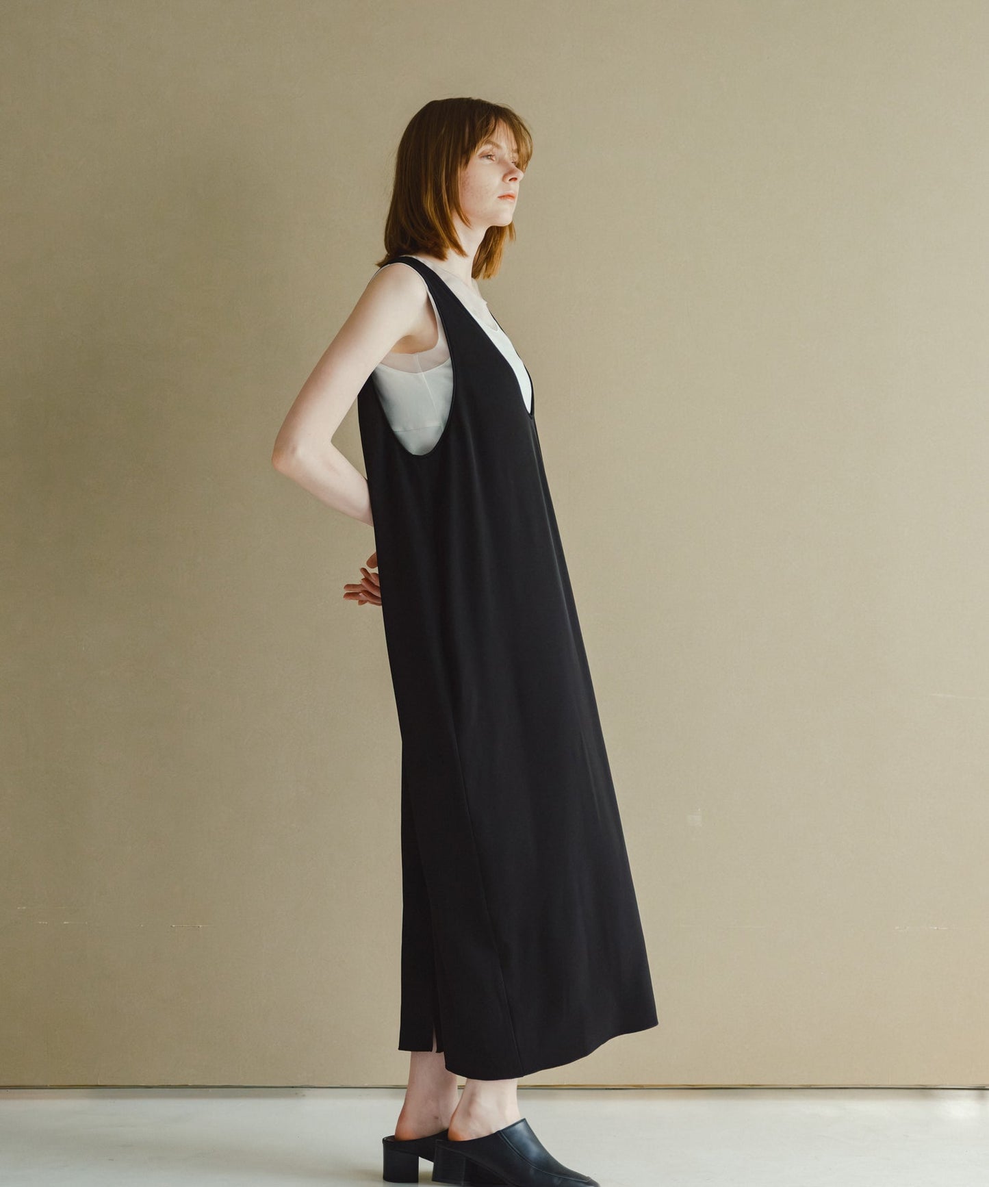 u neck cocoon dress / WHT26HOP4079
