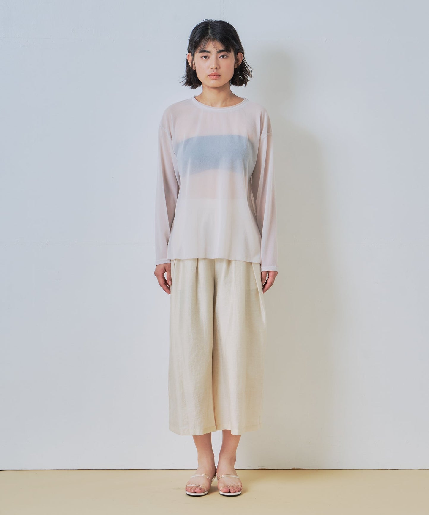 sheer volume trouser / WHT26HPT4062