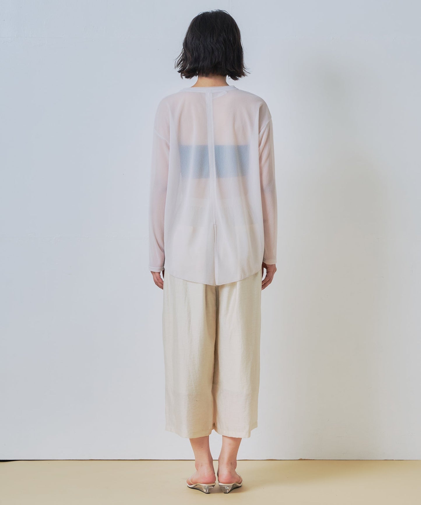 sheer volume trouser / WHT26HPT4062