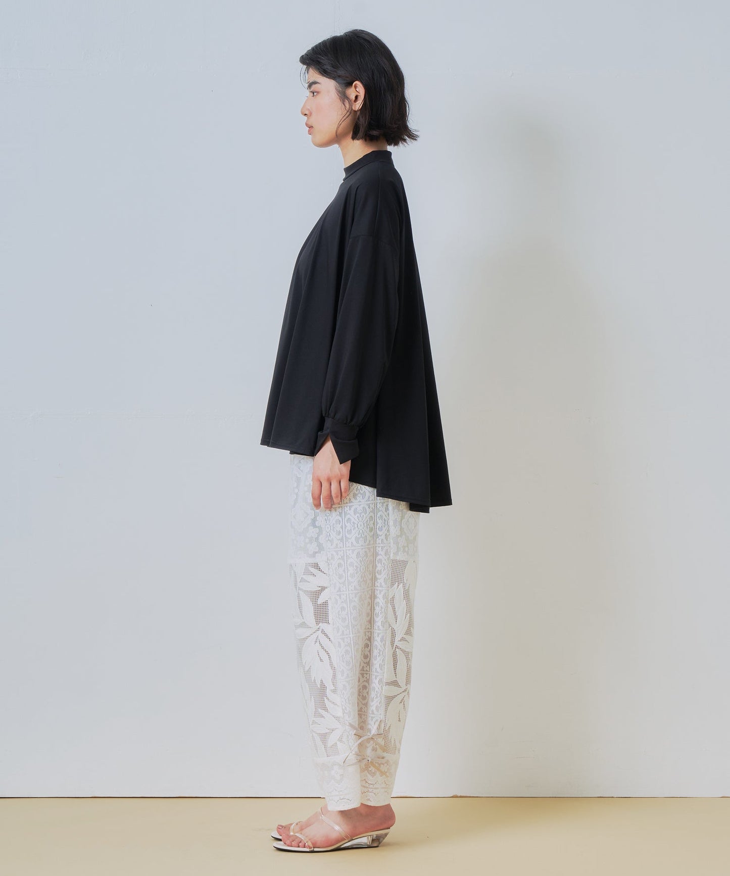 lace combination pants / WHT26HPT4063
