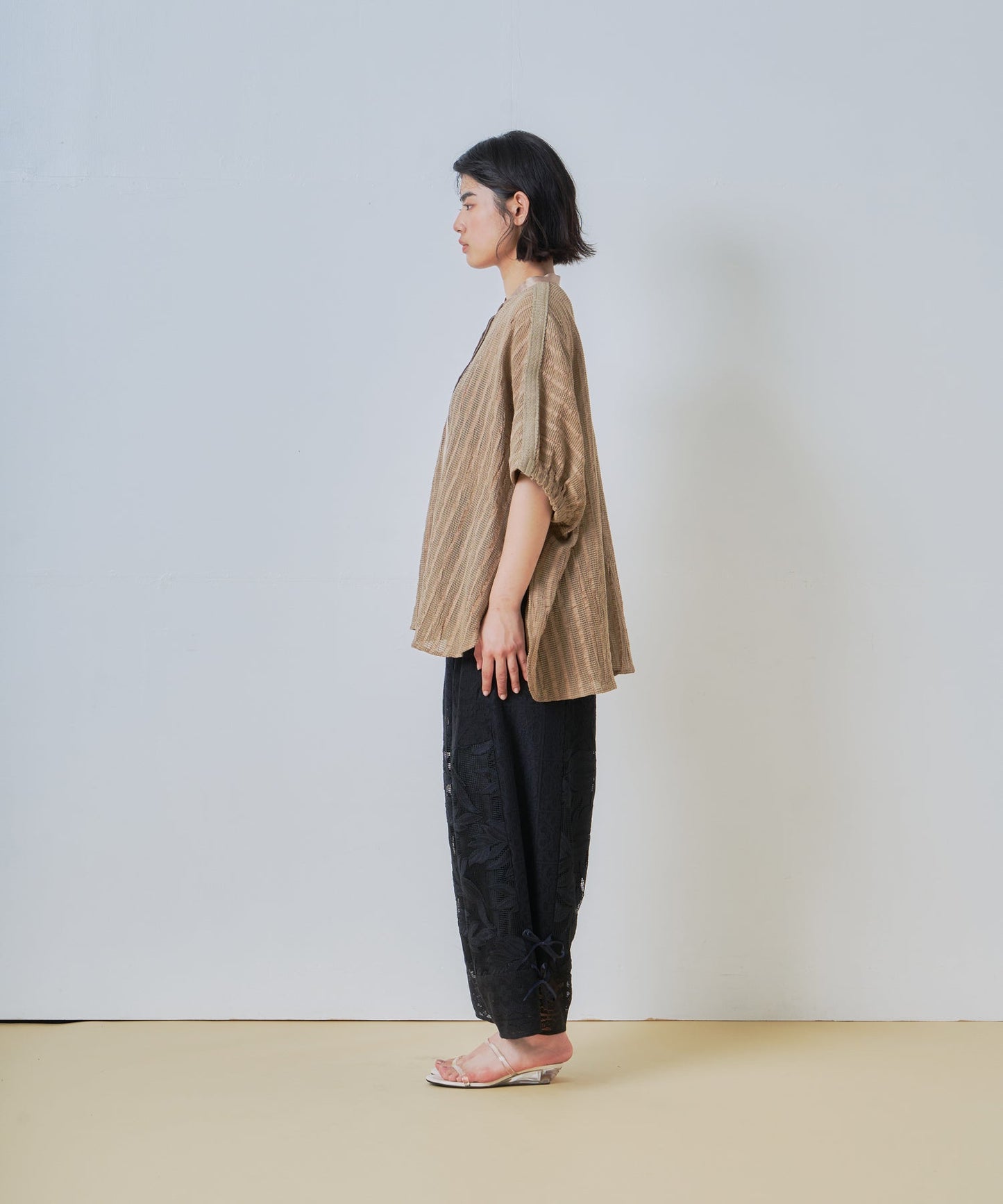 lace combination pants / WHT26HPT4063