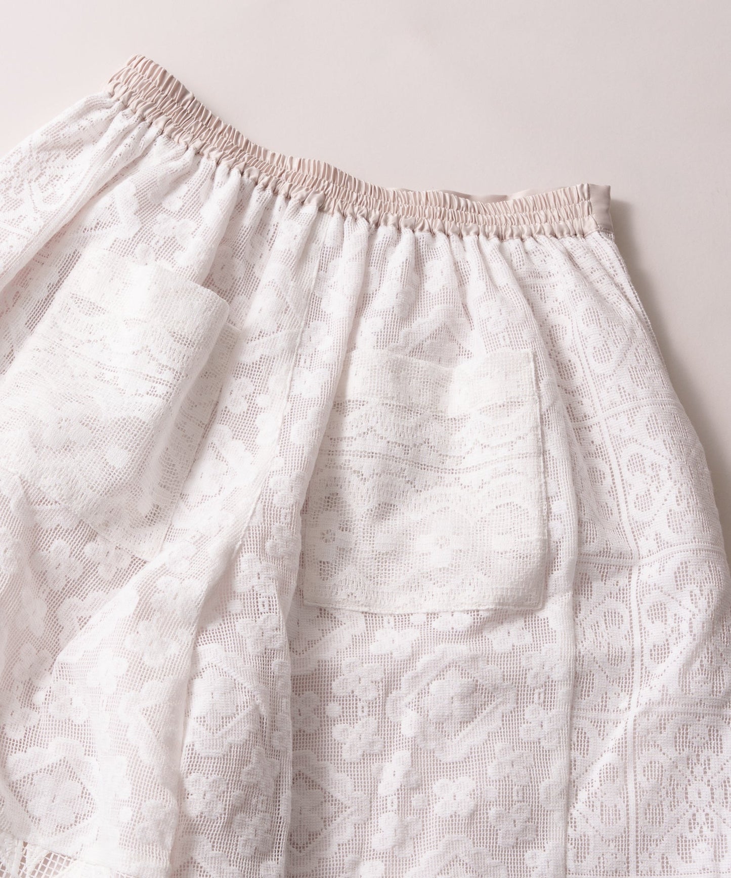 lace combination pants / WHT26HPT4063