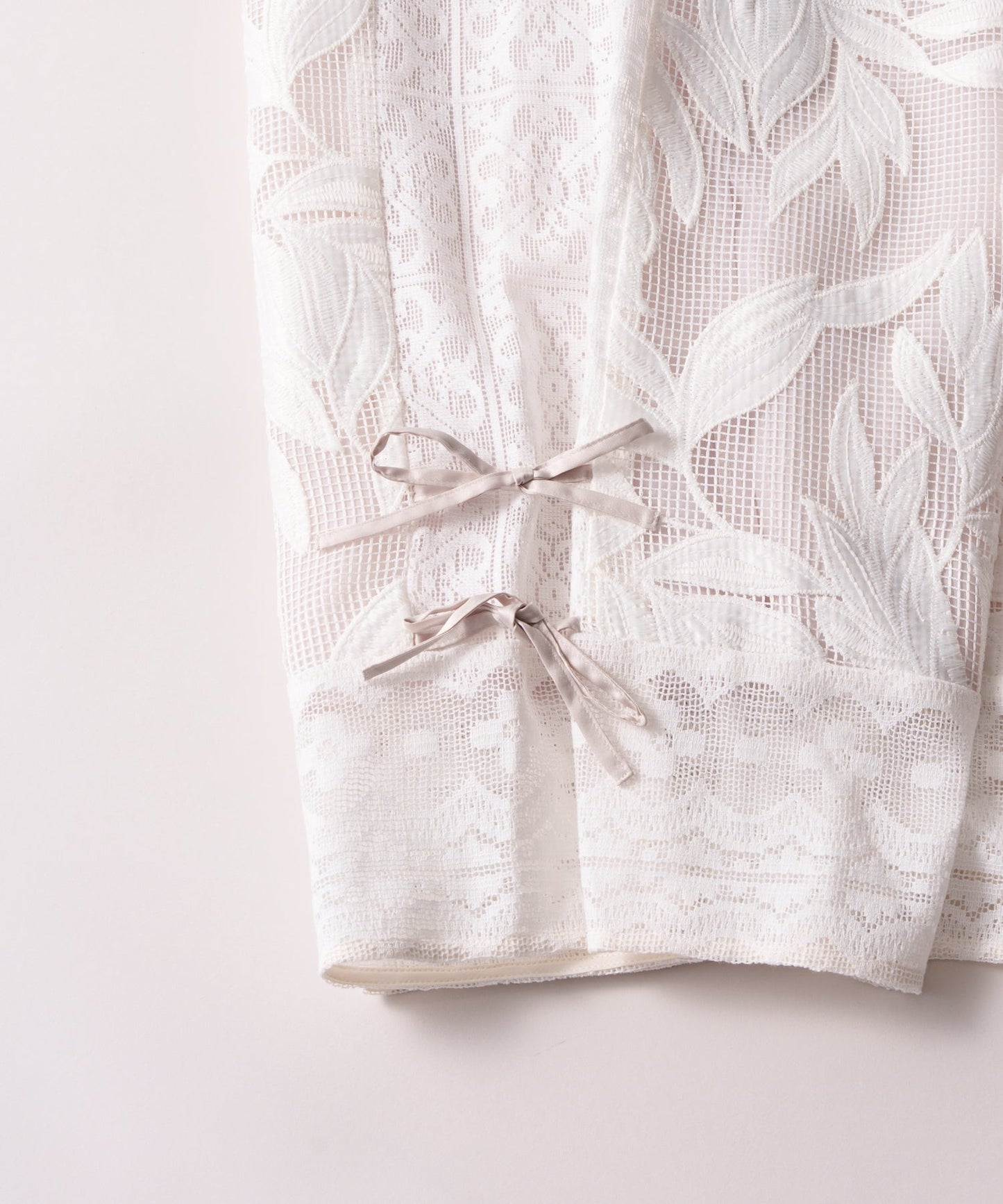 lace combination pants / WHT26HPT4063