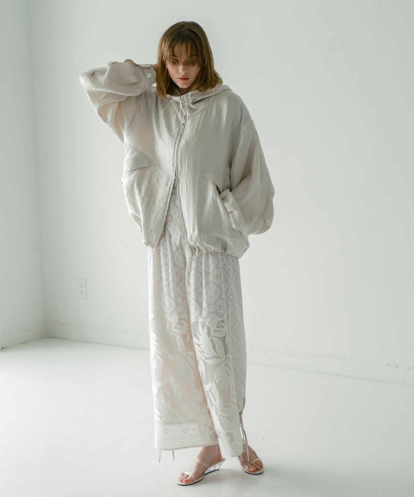 lace combination pants / WHT26HPT4063