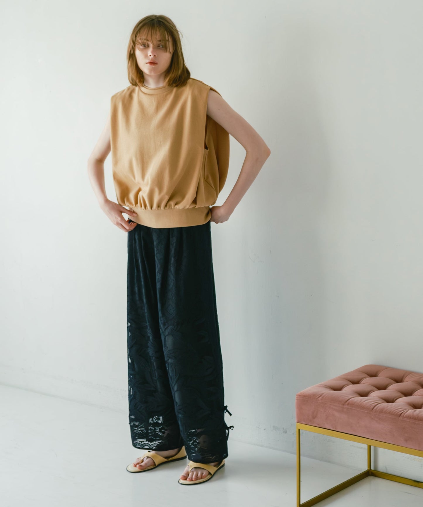lace combination pants / WHT26HPT4063
