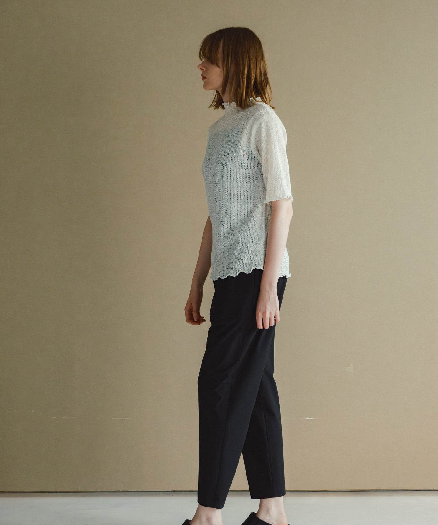 centerpress trouser / WHT26HPT4064