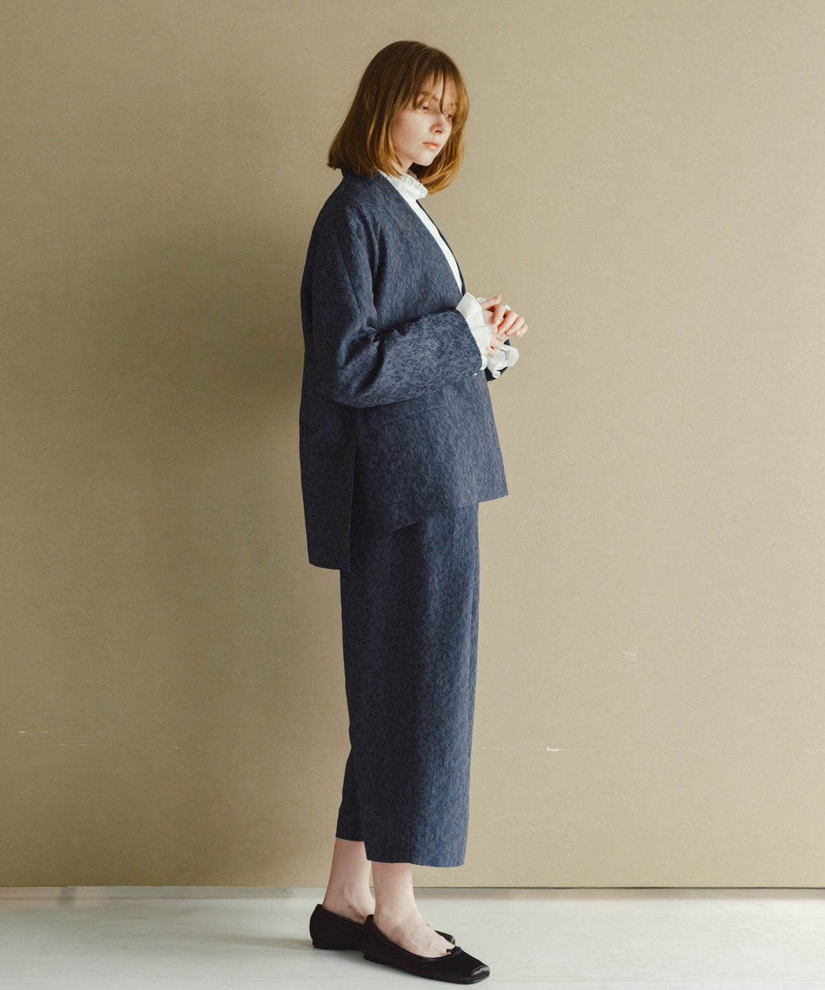 jacquard tuck trouser / WHT26HPT4067