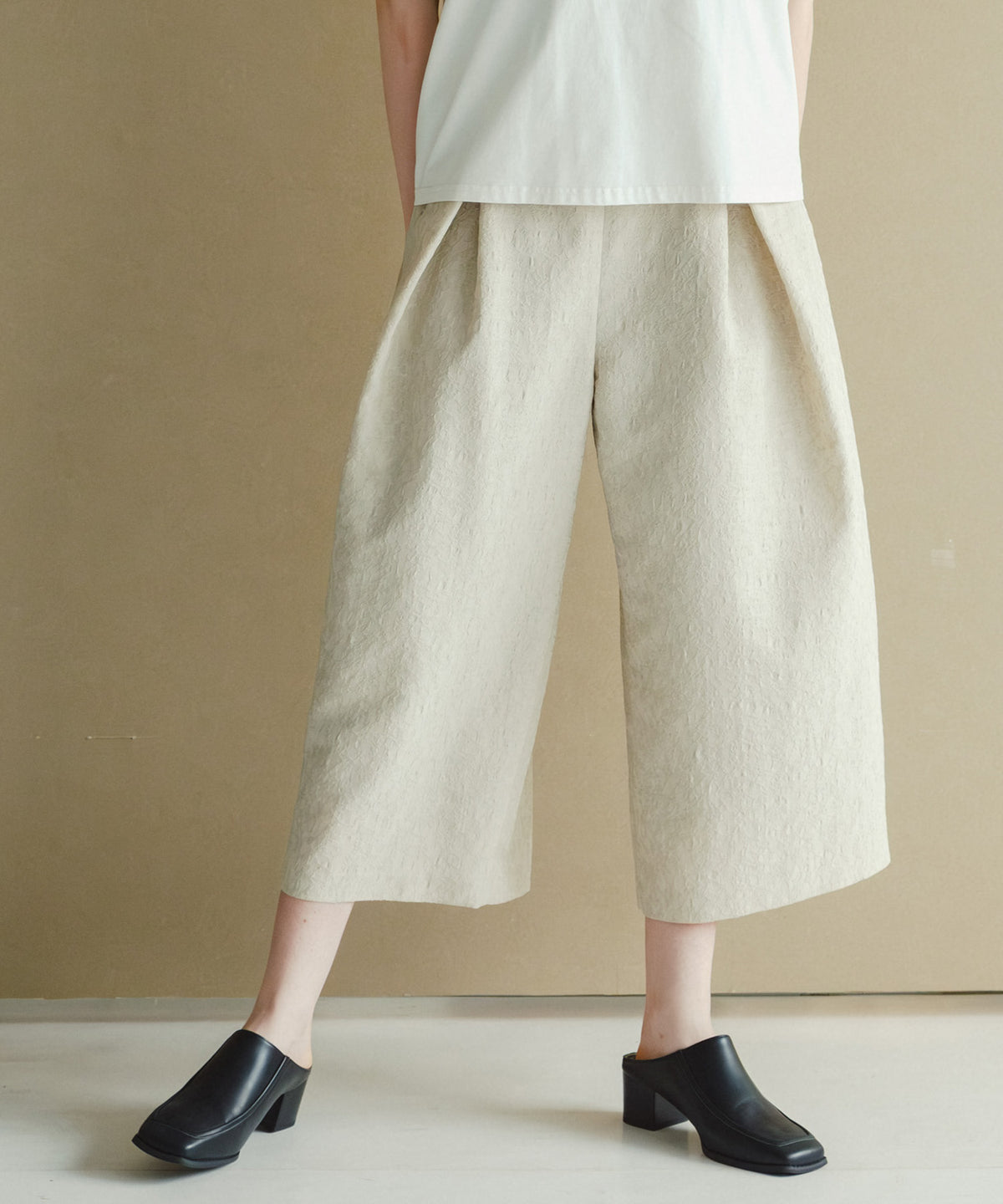 jacquard tuck trouser / WHT26HPT4067