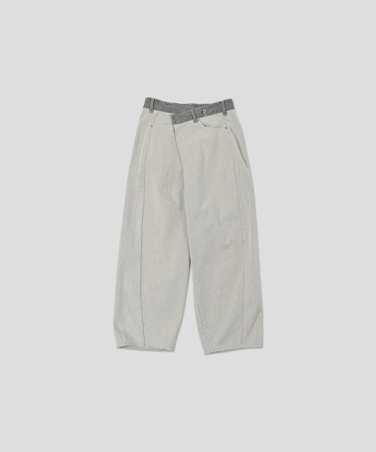 asymmetry tuck denim / WHT26HPT4068
