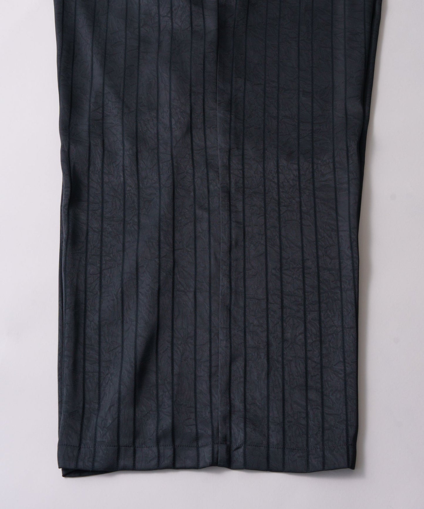 lace stain overall / WHT26HPT4069