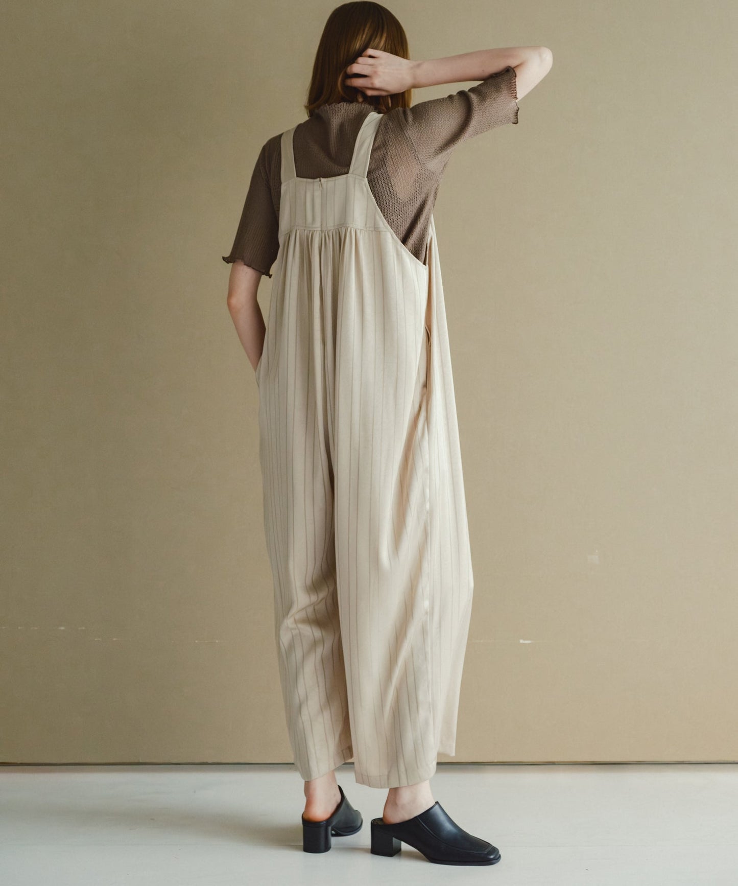 lace stain overall / WHT26HPT4069