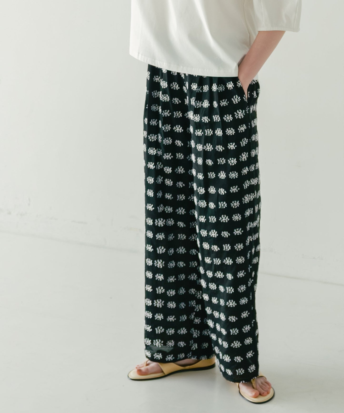 jacquard wide pants / WHT26HPT4070