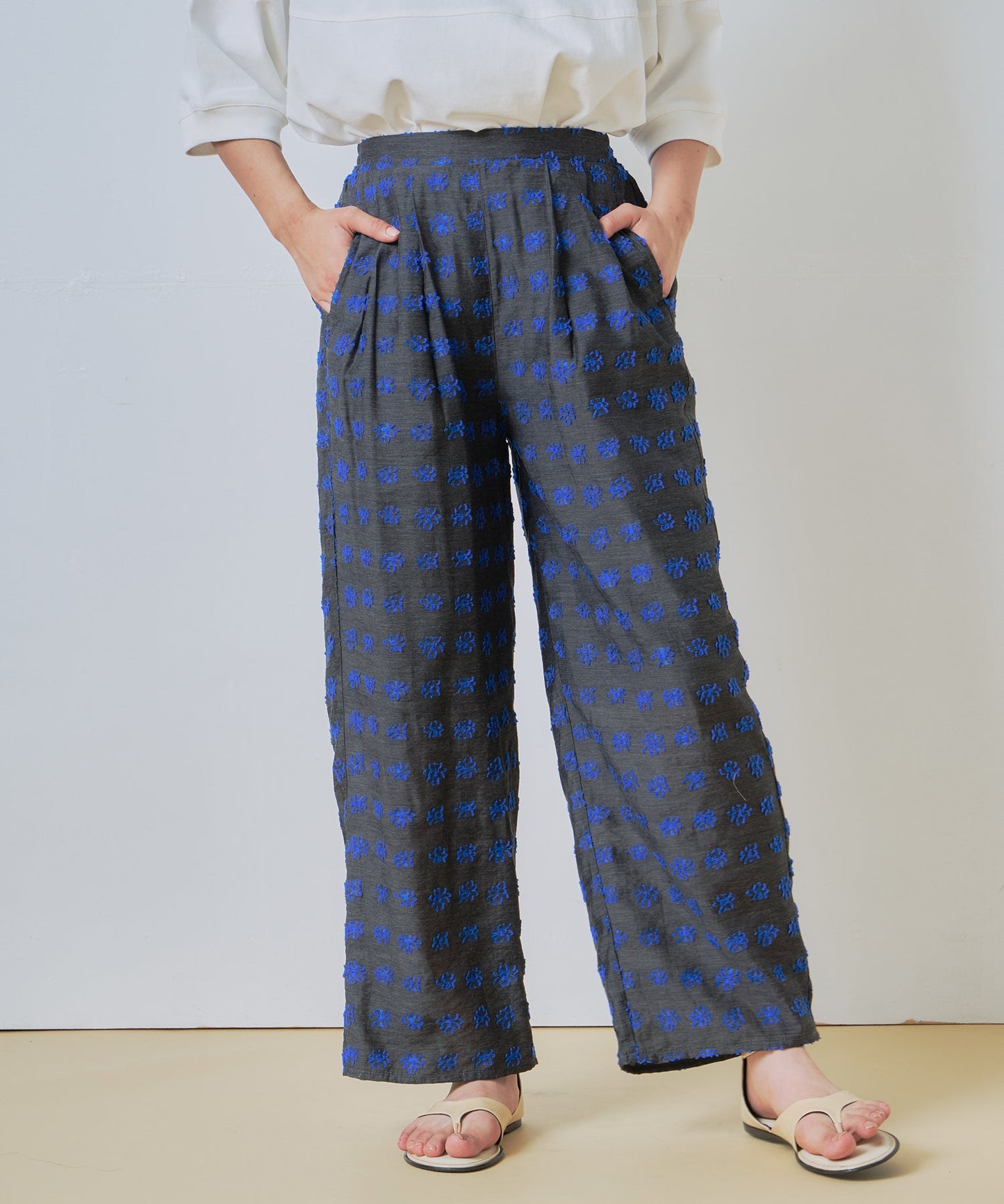 jacquard wide pants / WHT26HPT4070