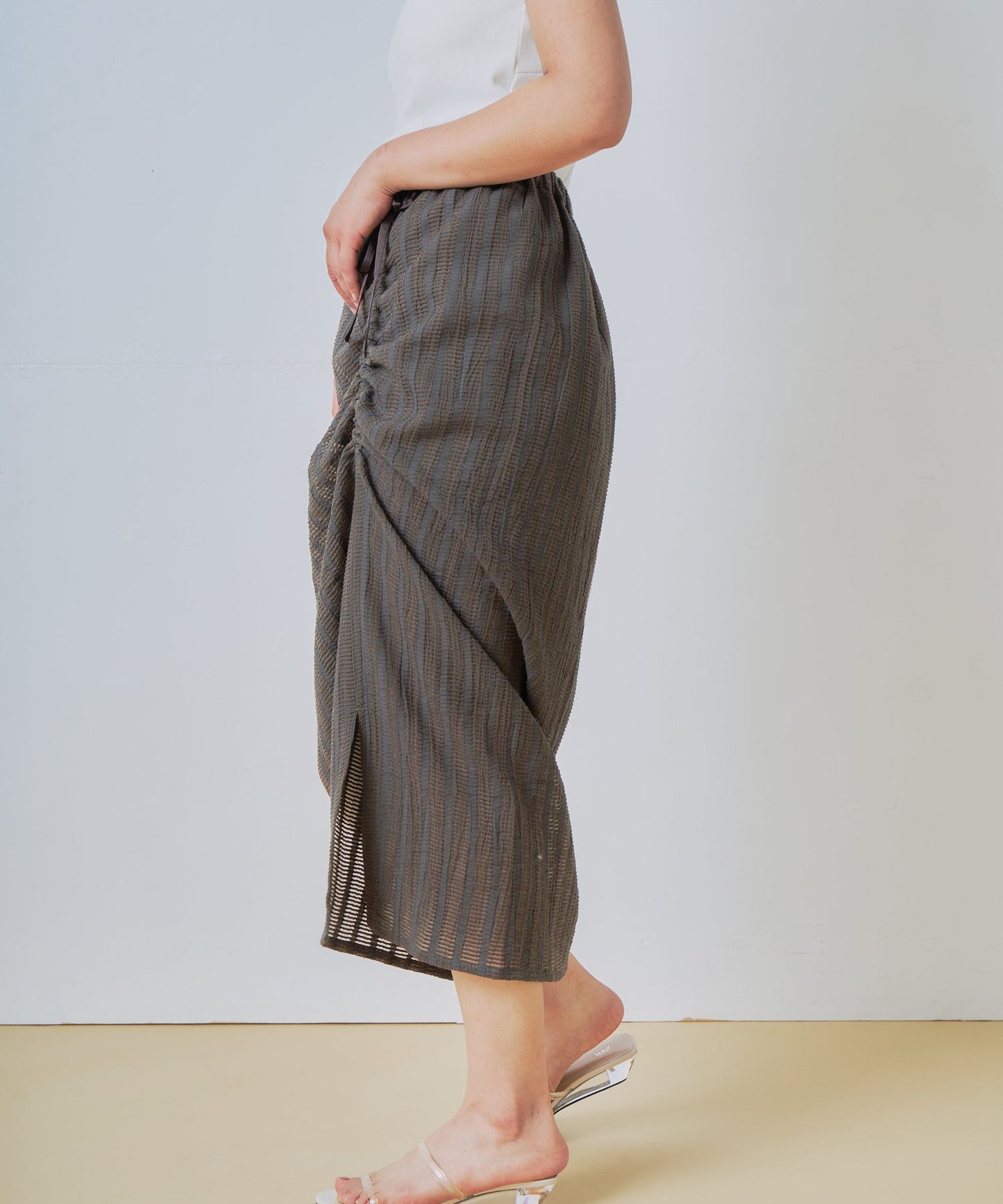 gather design skirt / WHT26HSK4032