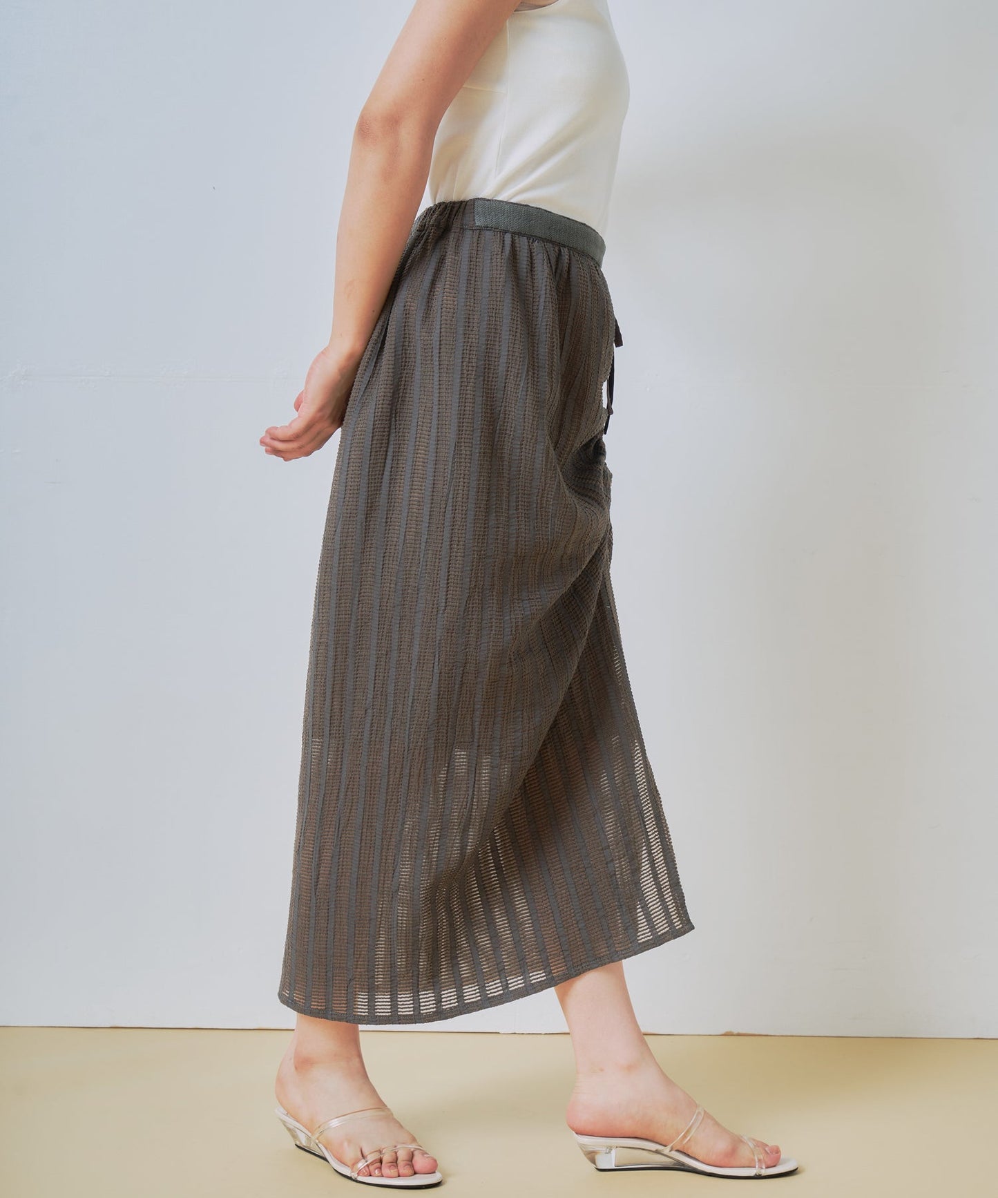 gather design skirt / WHT26HSK4032