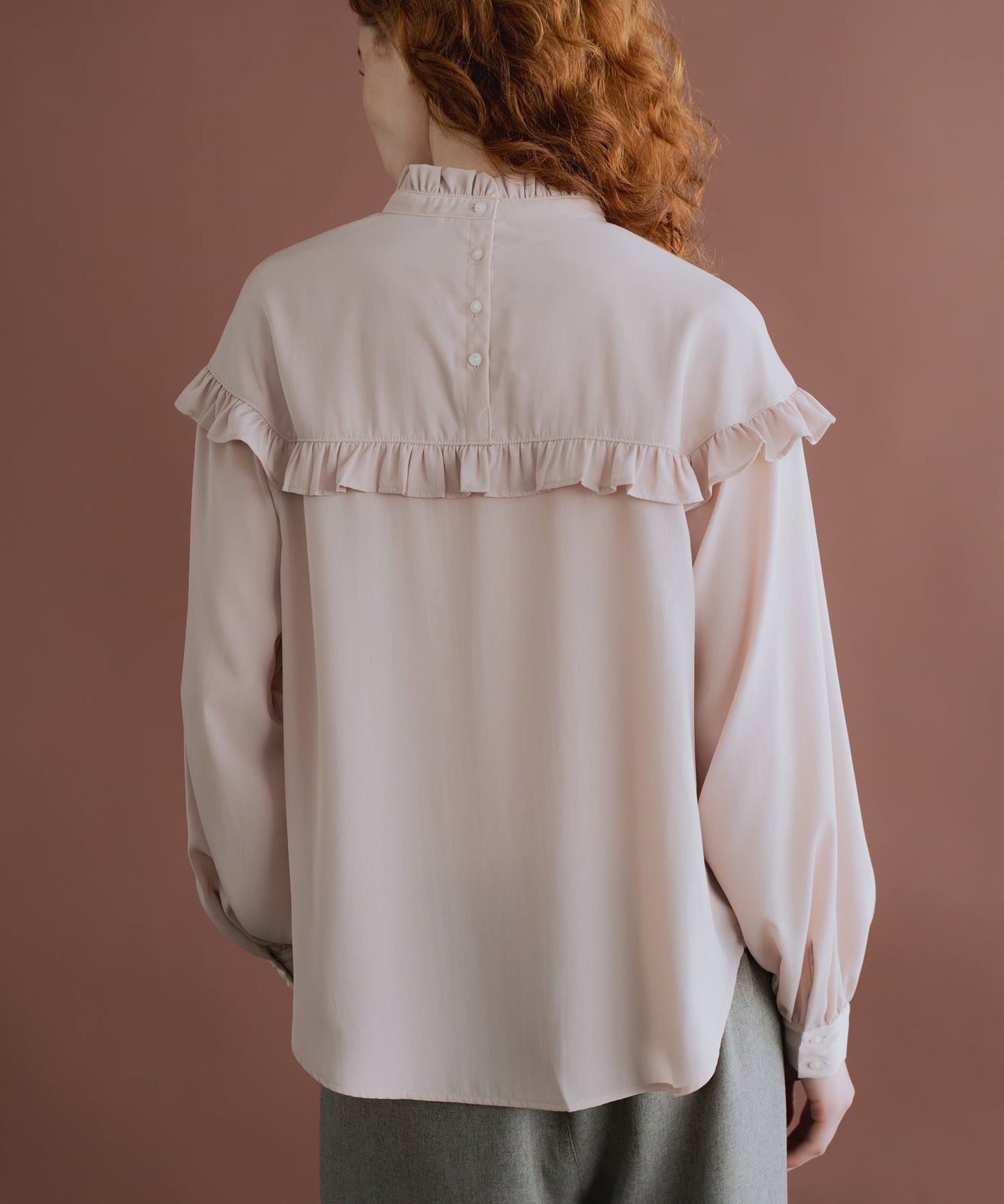 frill collar blouse