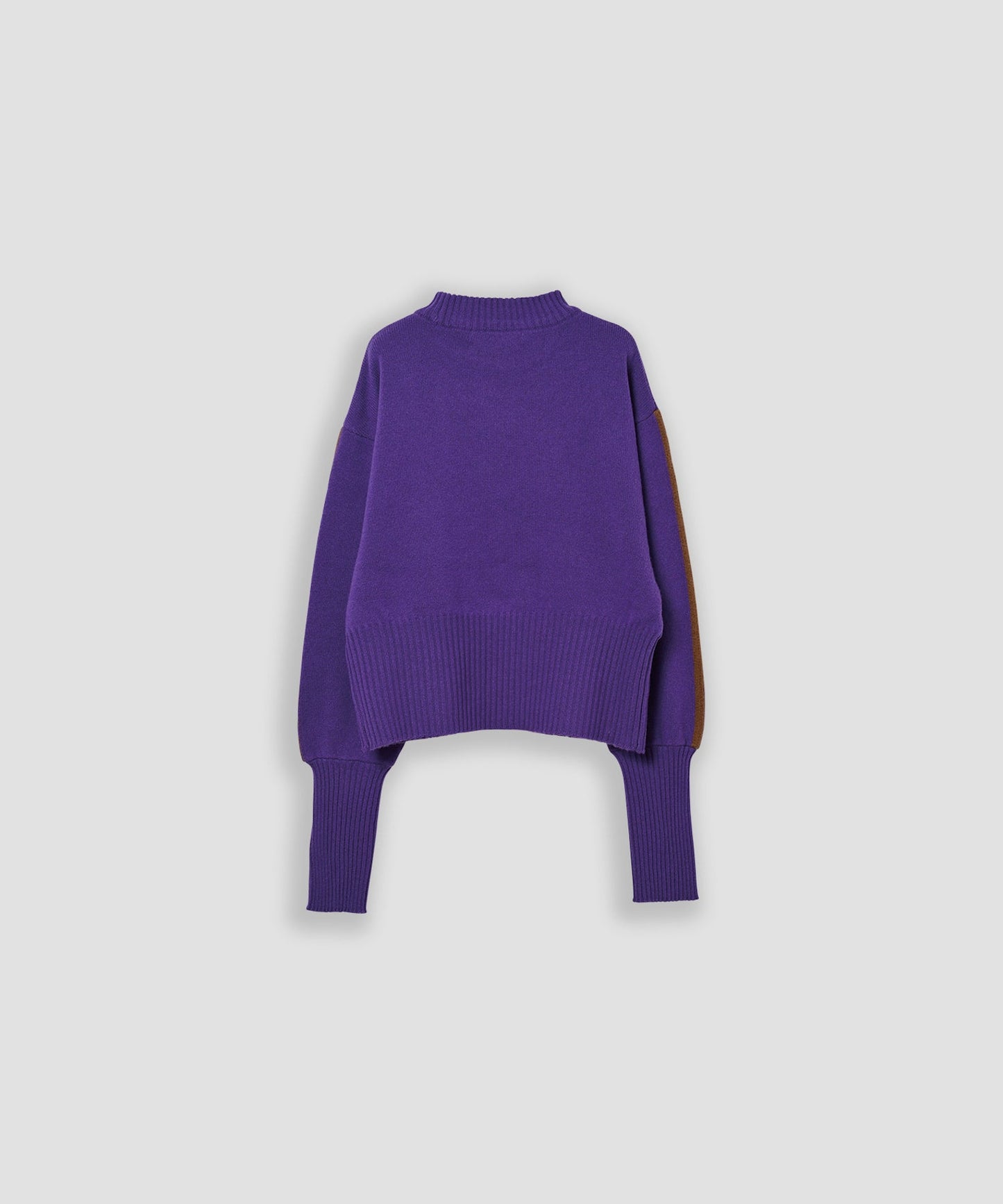 sleeve line knit