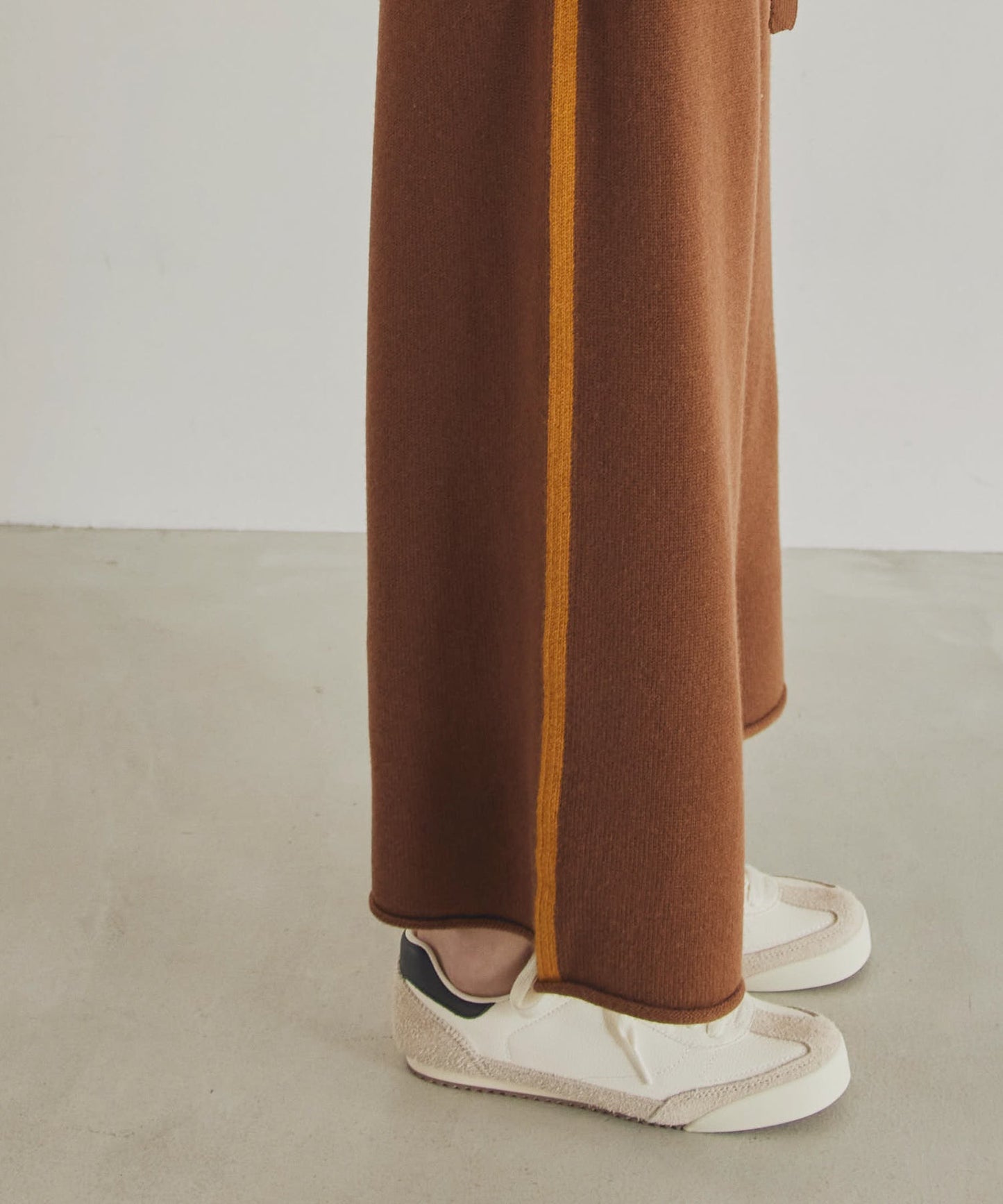 side line knit pants