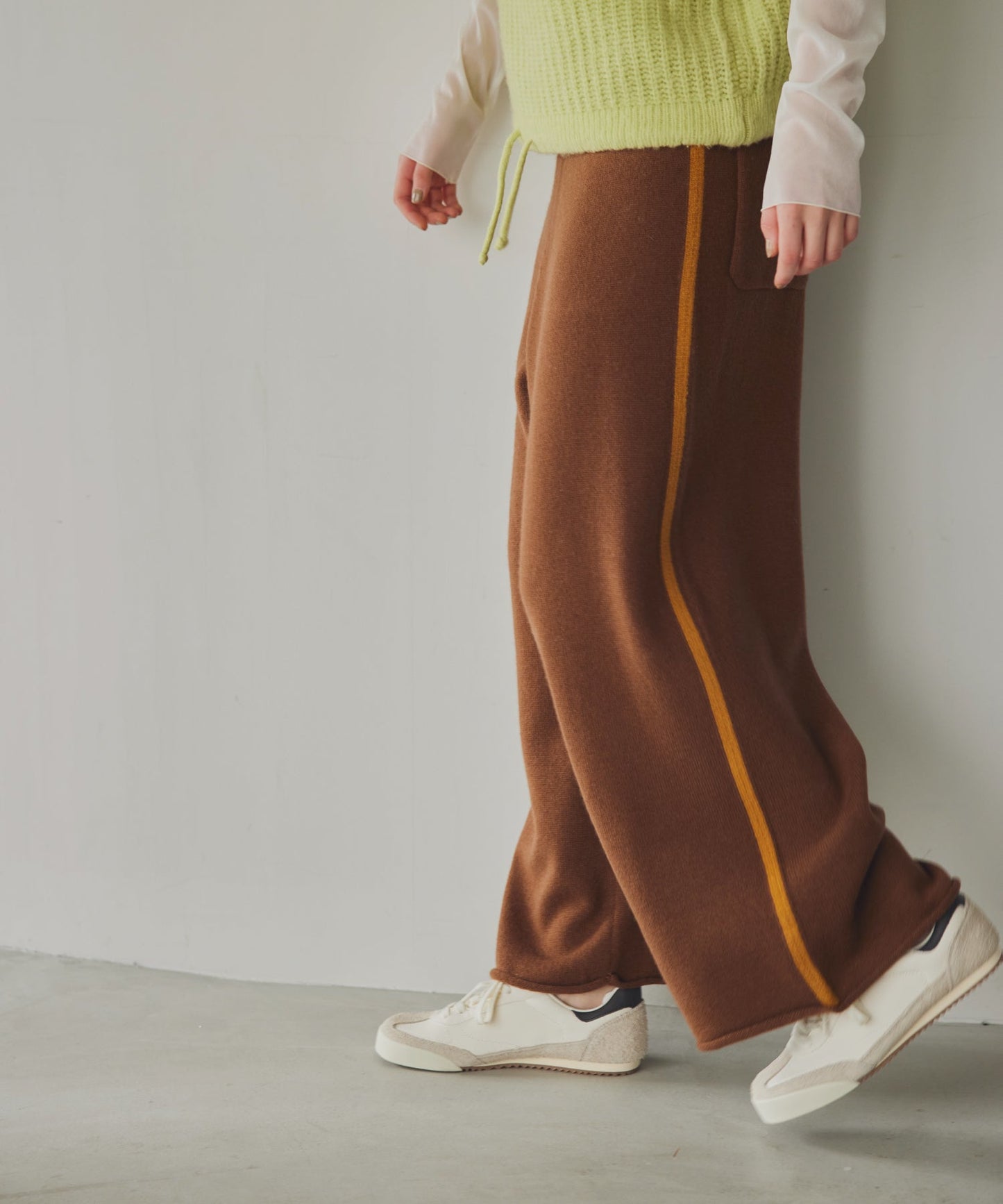 side line knit pants